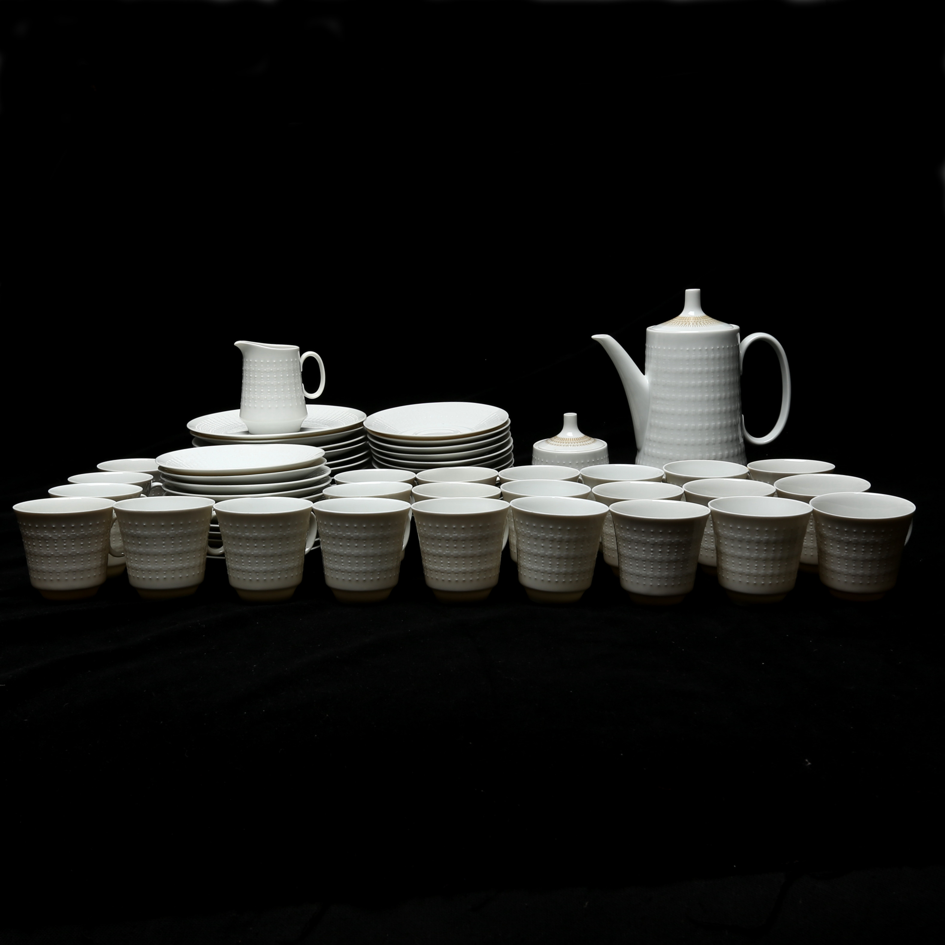 KAFFESERVIS, totalt 38 delar, porslin, Tyskland.