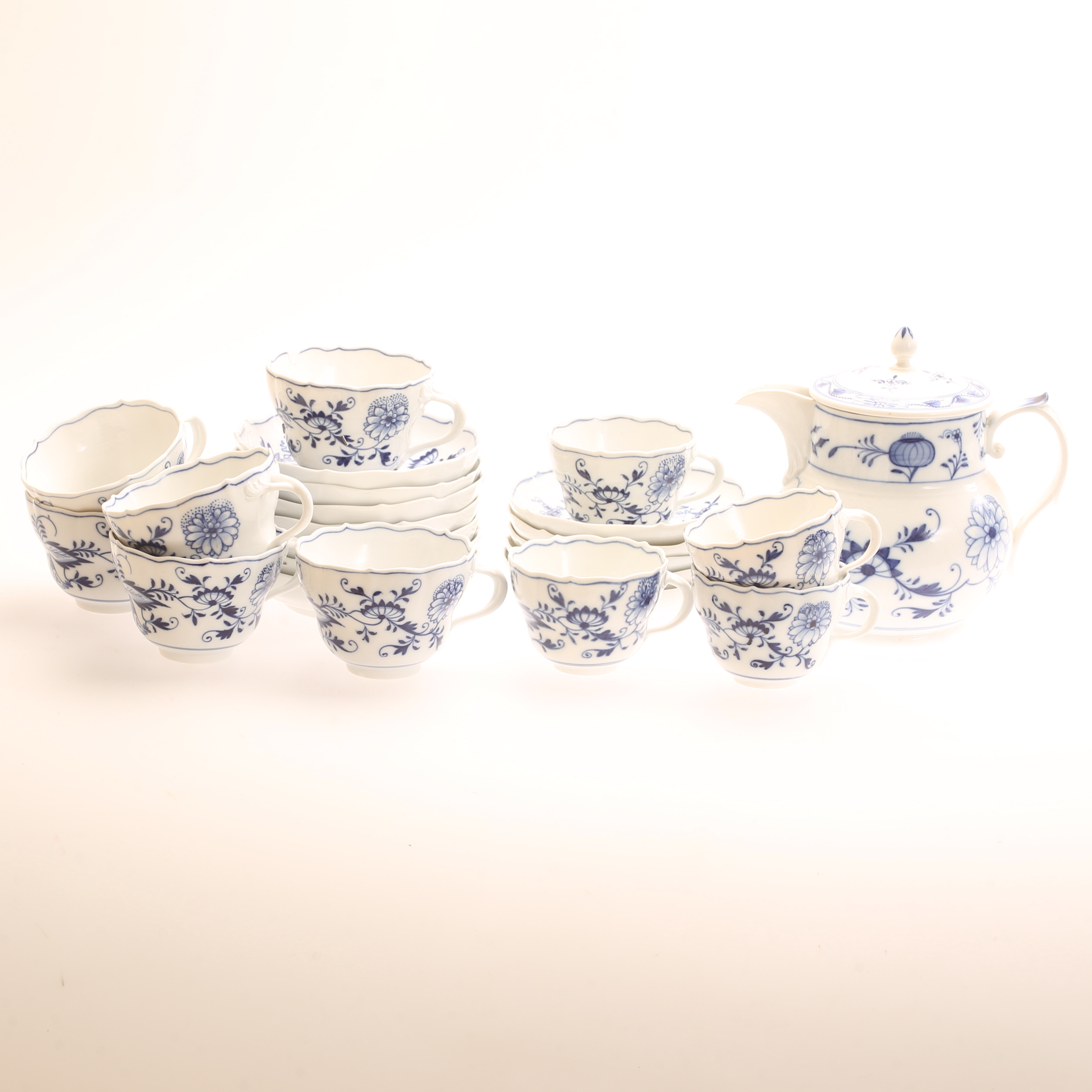 KAFFE/TESERVIS, 11 delar, porslin, ”Lökmönster”, Meissen, 18/1900-tal.