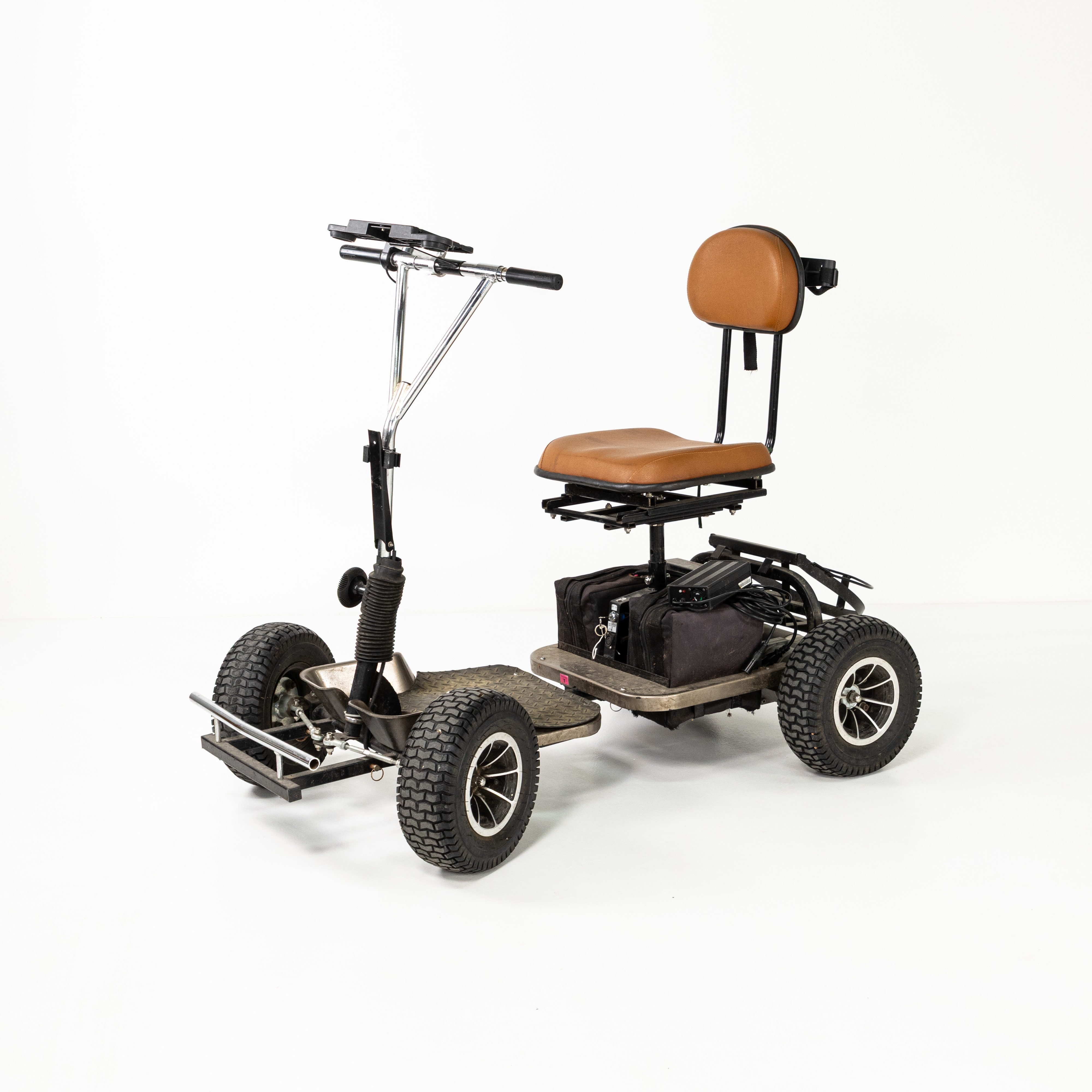 GOLFBIL. Elektrisk, 2000-tal.