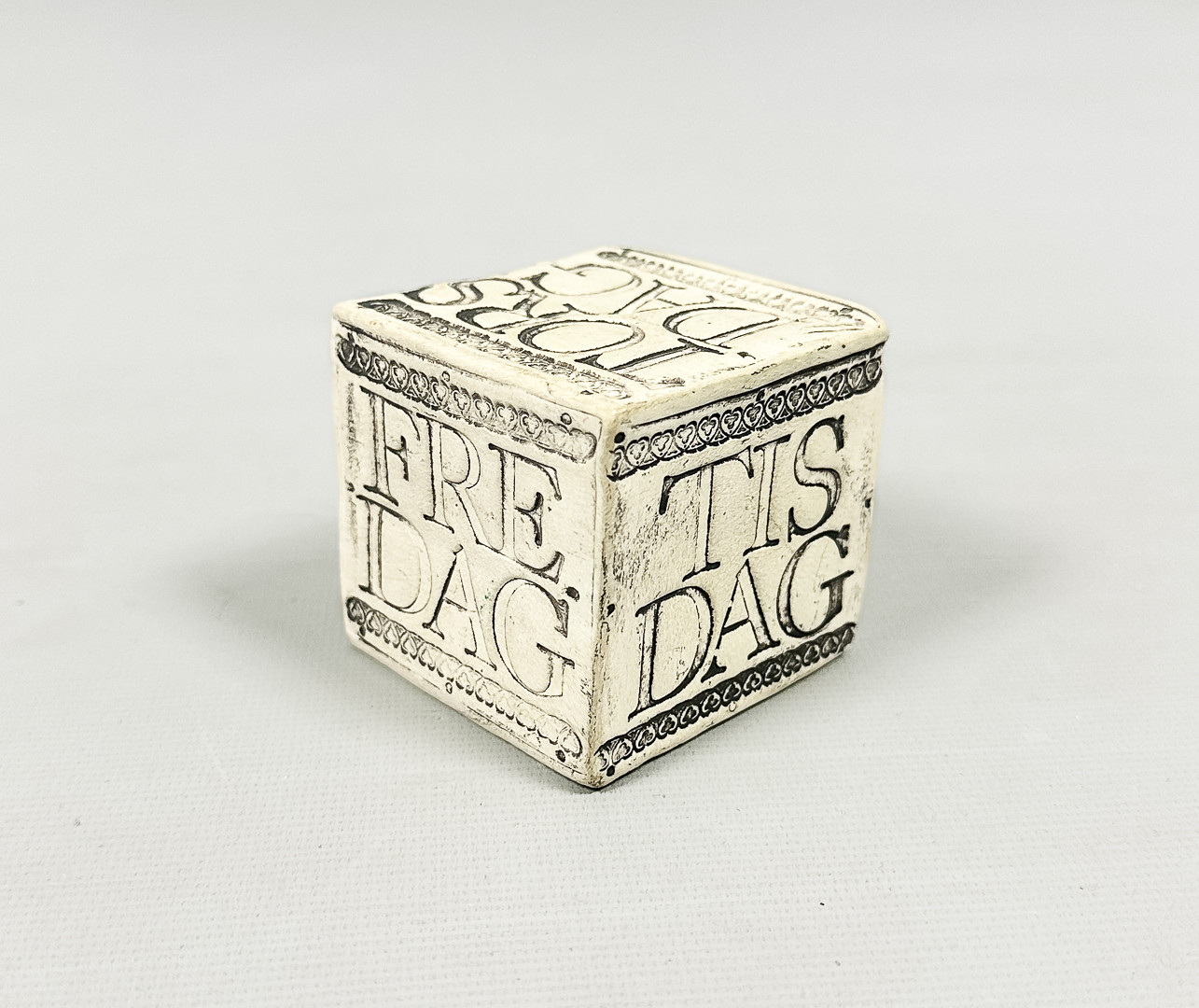 BENGT BERGLUND. KULTSTEN, stengods, Gustavsberg, 1960-tal.