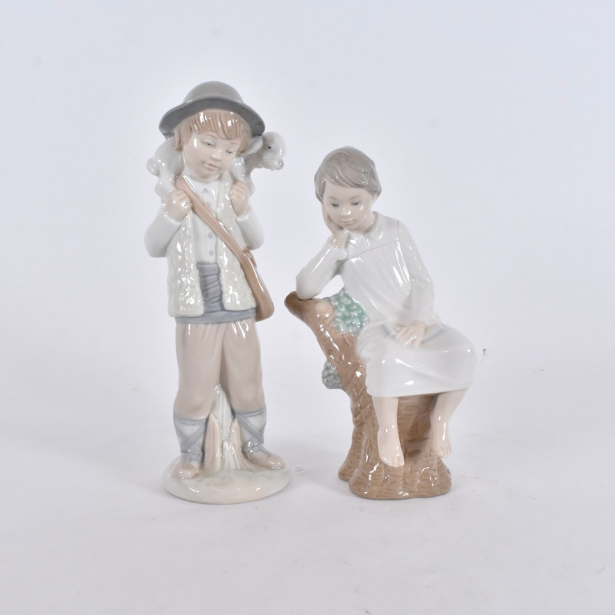 FIGURINER, 2-stycken, porslin, Lladro samt Nao, Spanien.