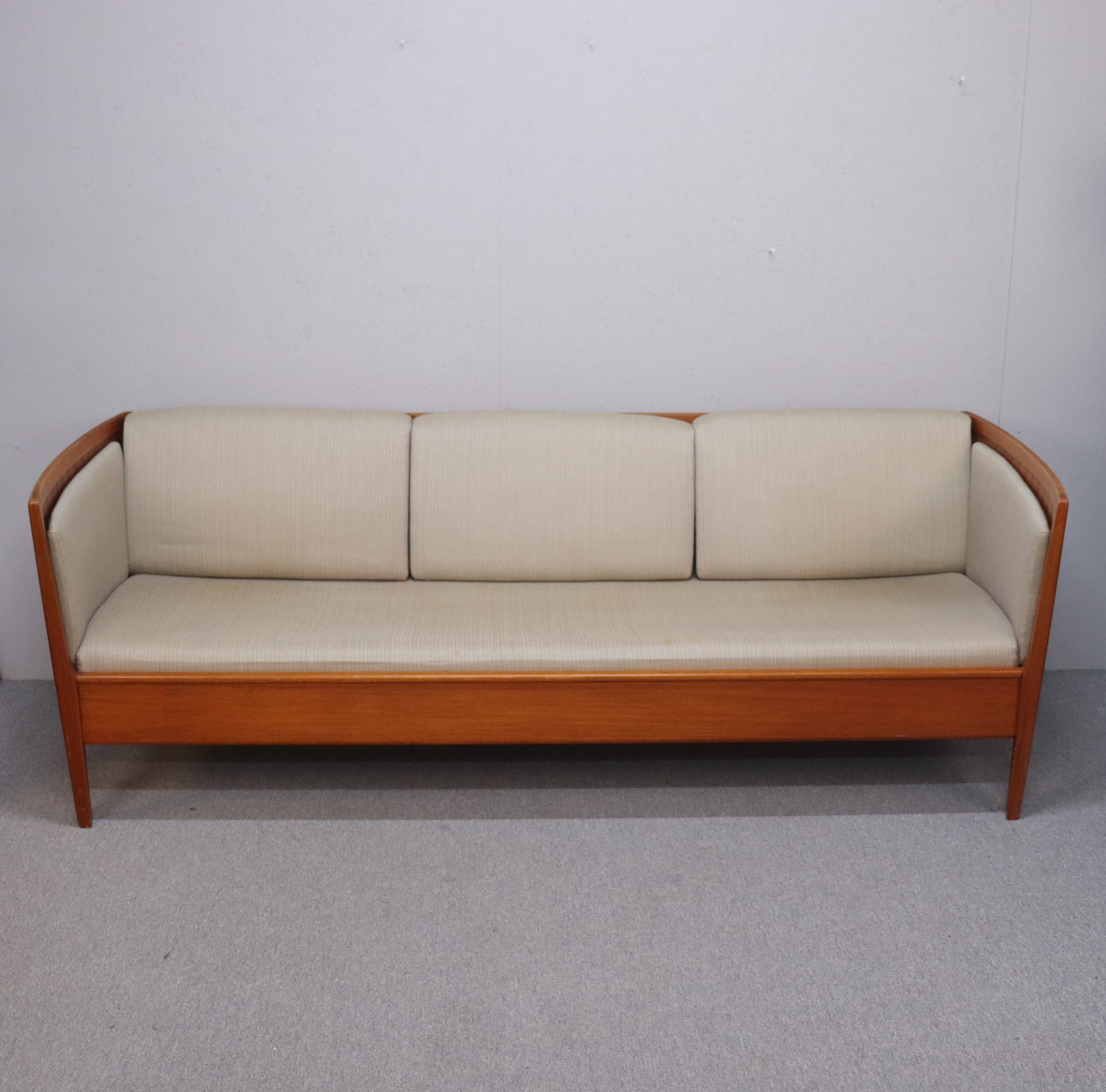 CARL MALMSTEN. soffa, "Ulfåsa", Bodafors, 1960-tal.