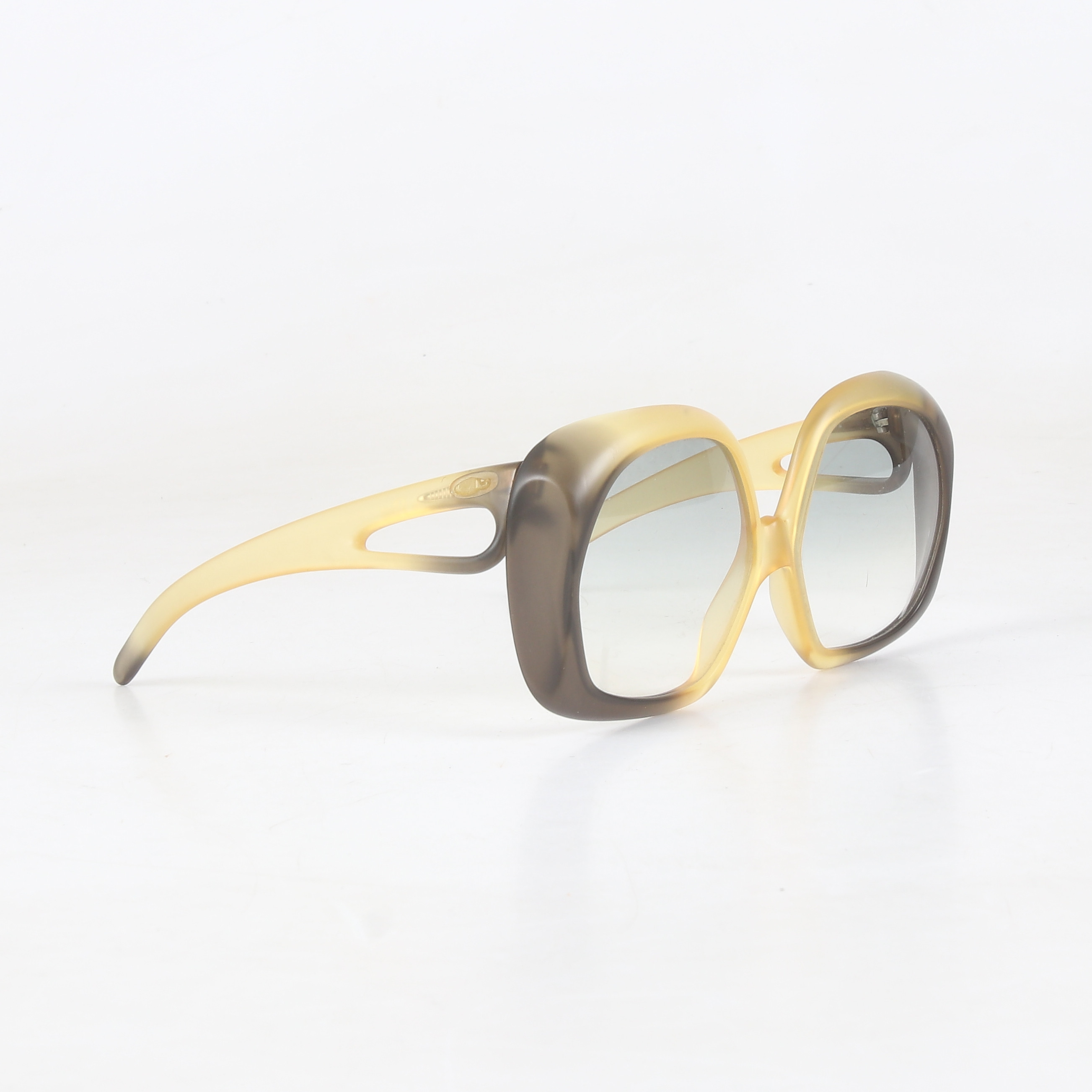 SOLGLASÖGON, plast, Christian Dior, 1970-tal.