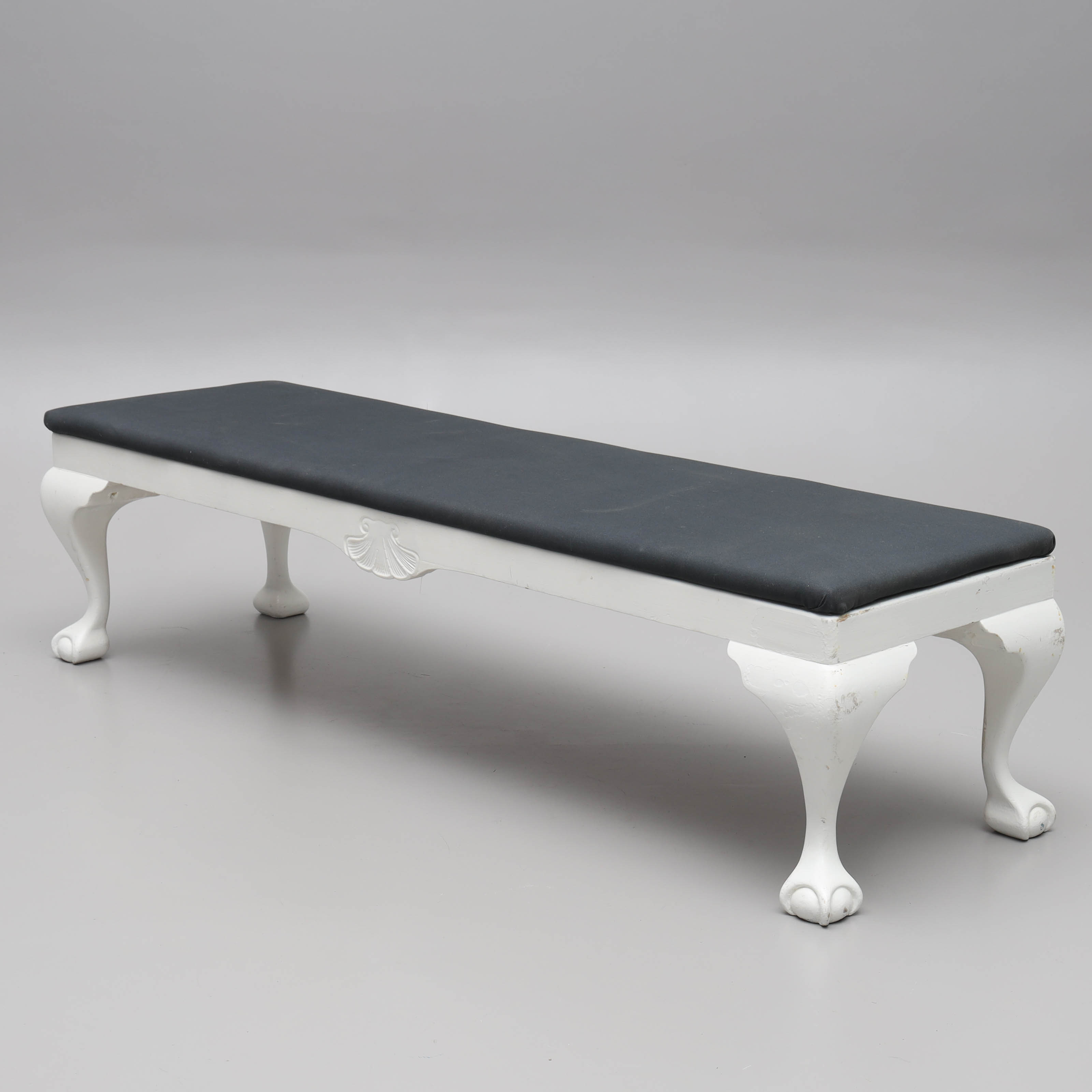 BÄNK, rokokostil, klädd sits, 1900-tal.