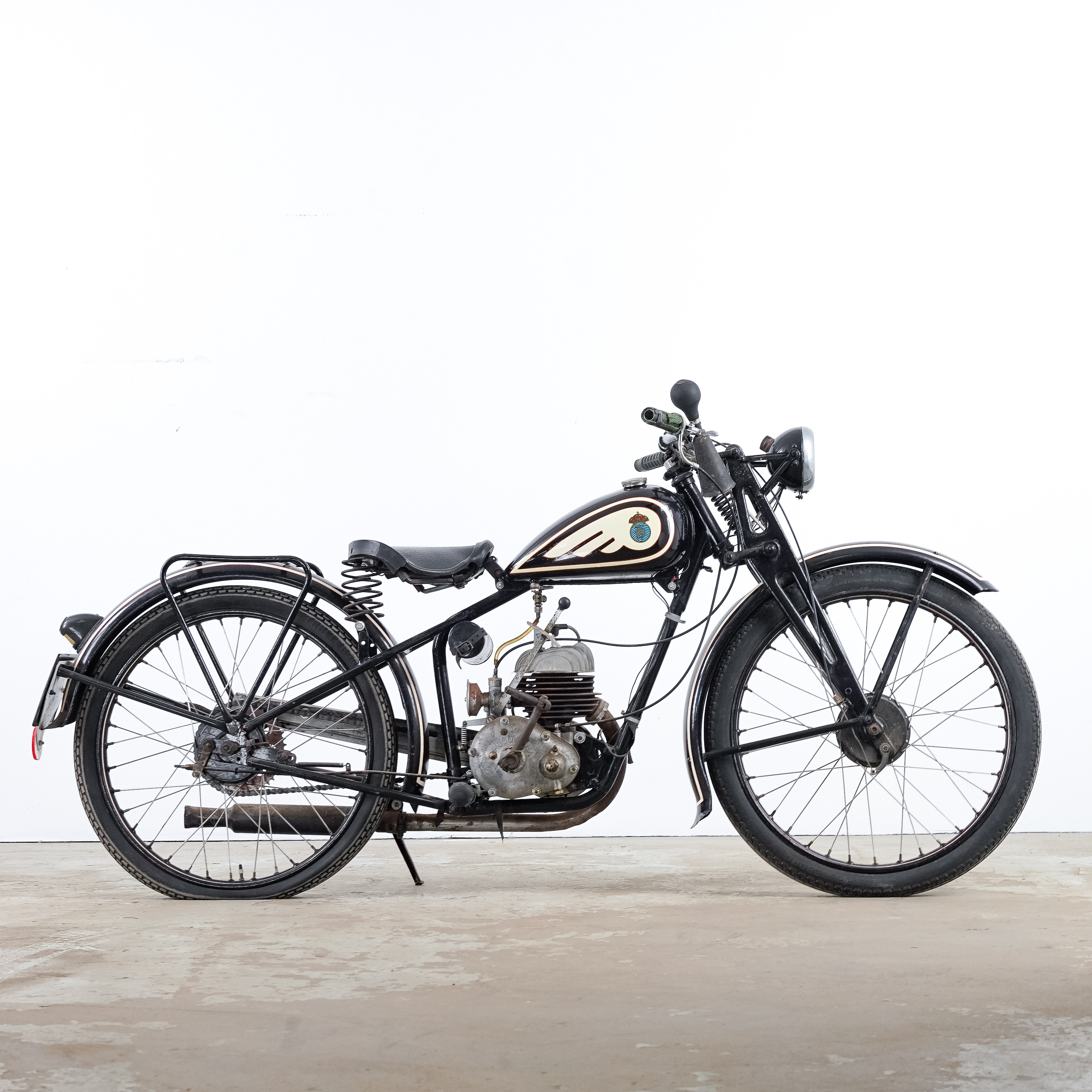 HUSQVARNA, modell 22, sk "Änglavinge", 1940.