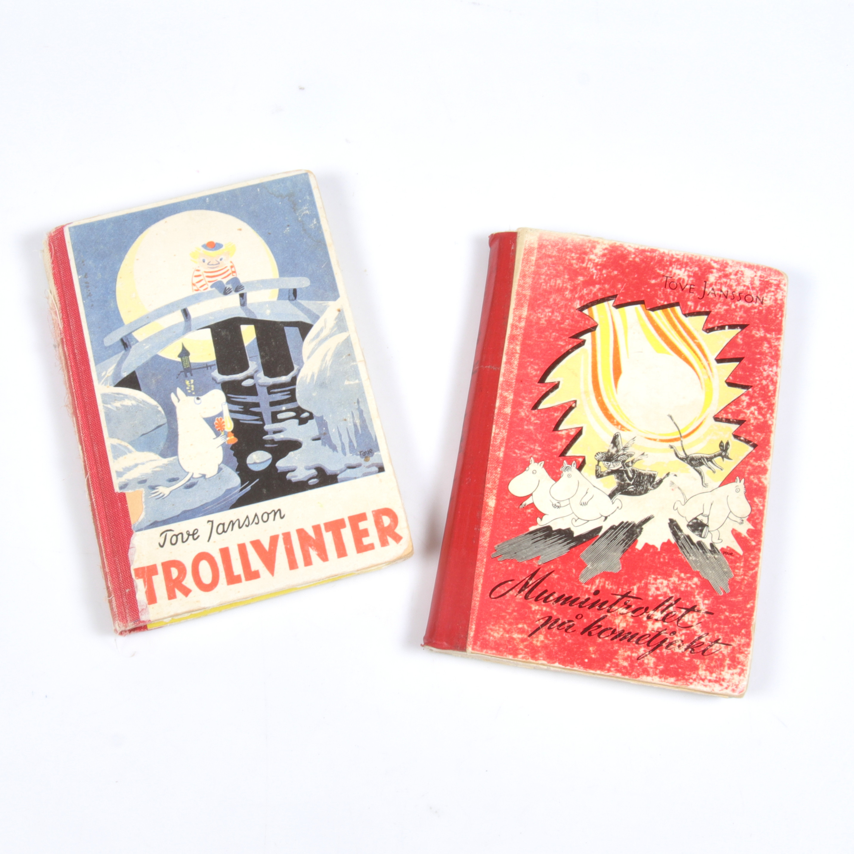 TOVE JANSSON. Böcker, 2 volymer, "Trollvinter" & "Mumintrollet på kometjakt", 1:a Svenska upplagor.