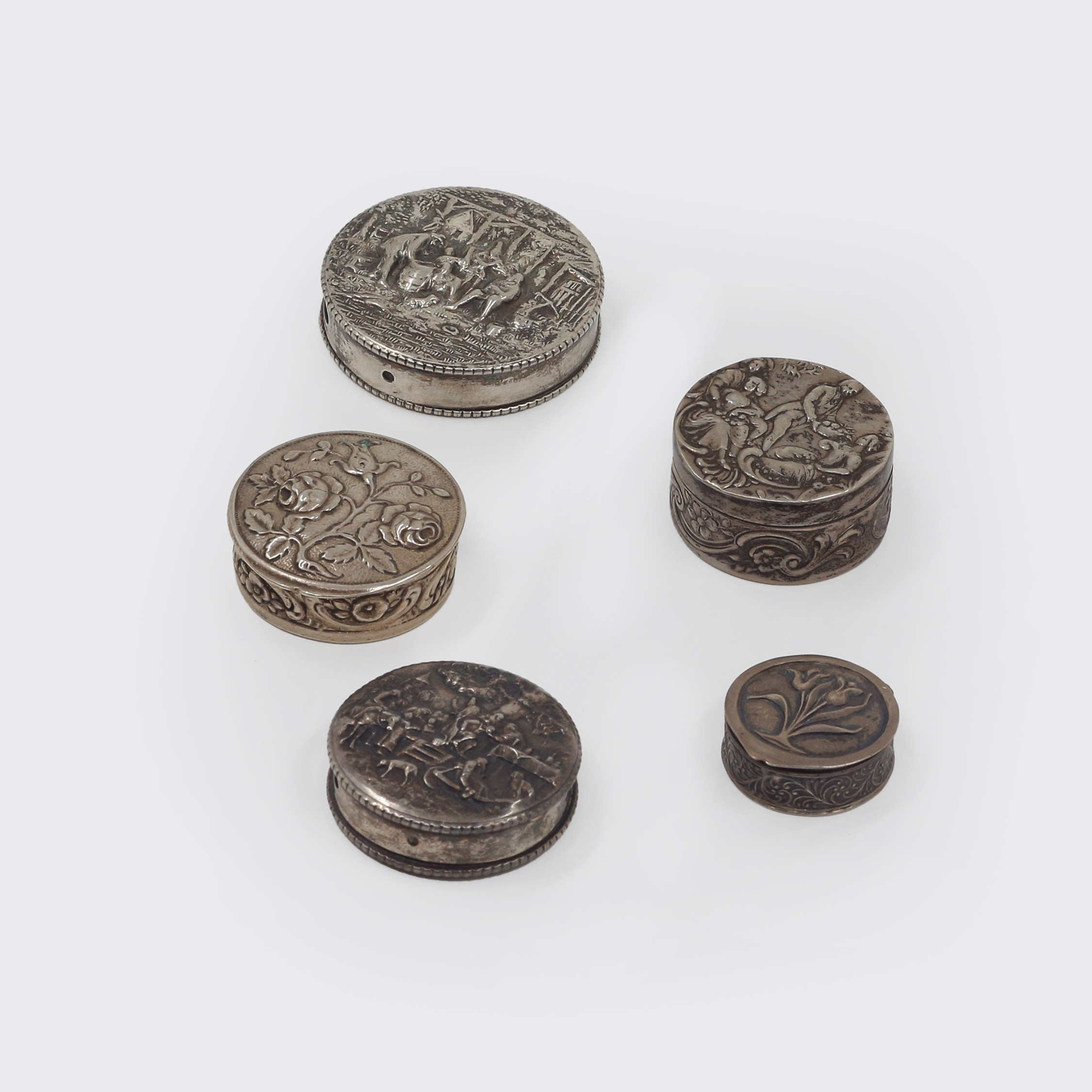 5 SILVERDOSOR, 1800-TAL / 1900-TAL.