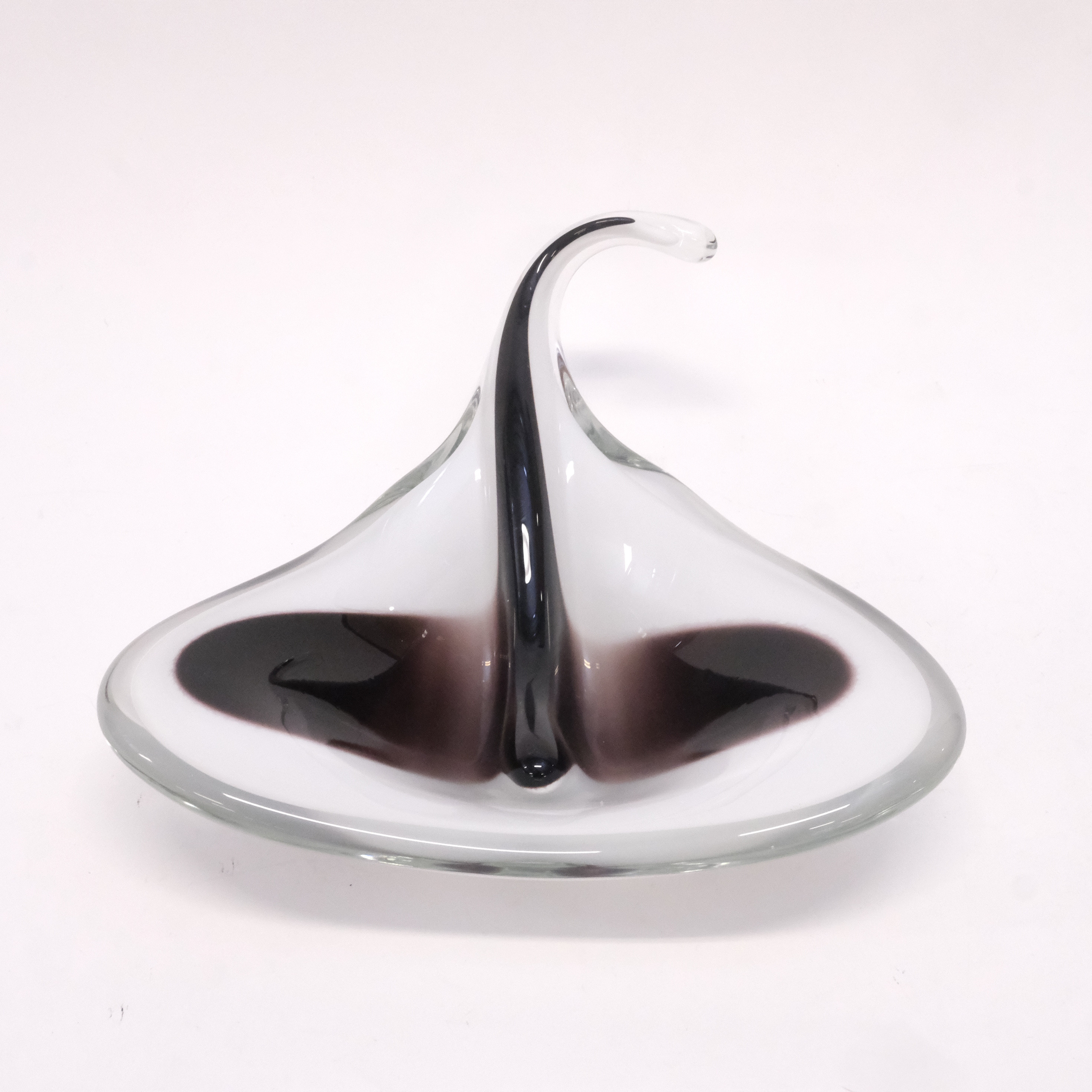 PAUL KEDELV. FLYGSFORS, ROCKASKÅL, "COQUILLE", 1956.