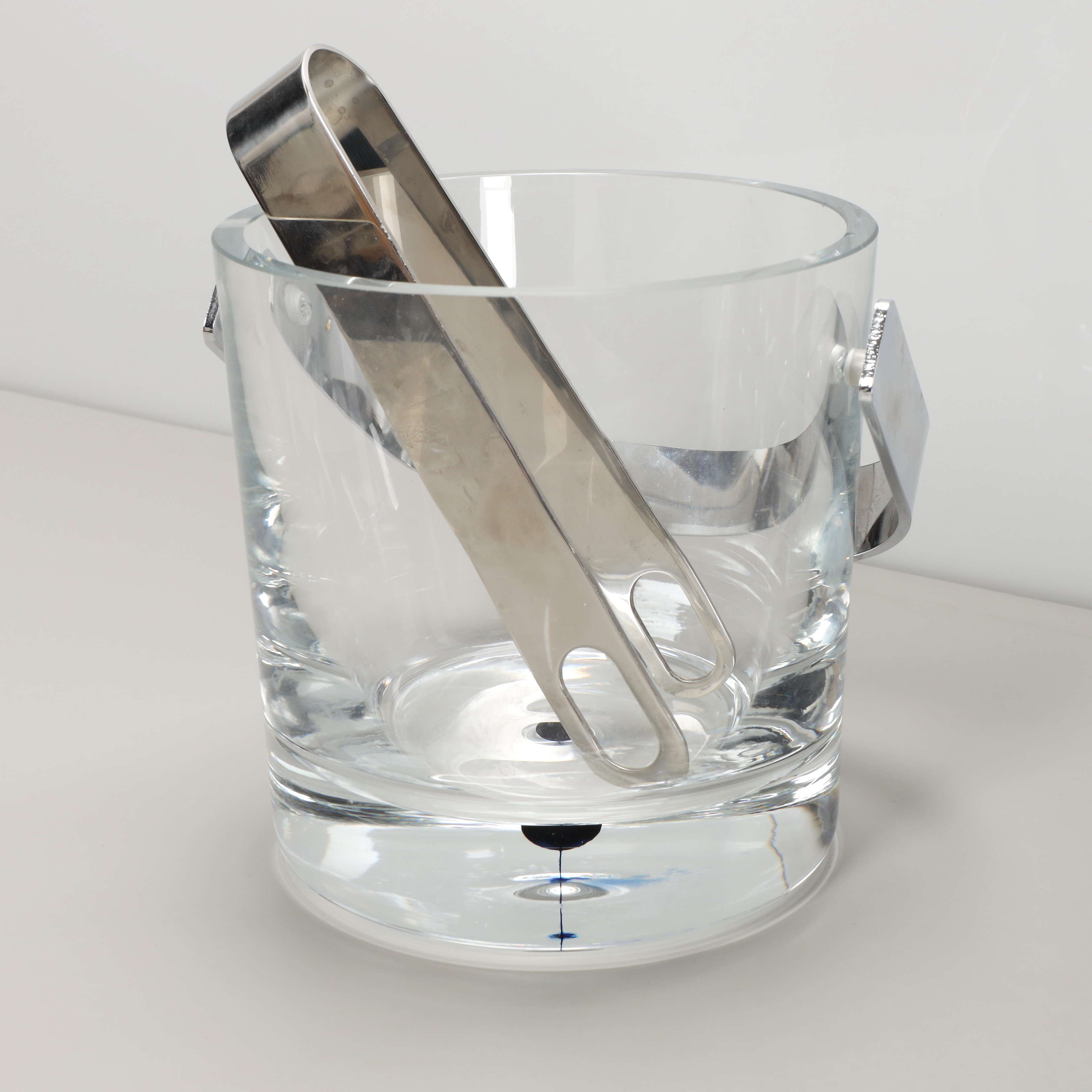 ERIKA LAGERBIELKE. Ishink, glas, Intermezzo, Orrefors.