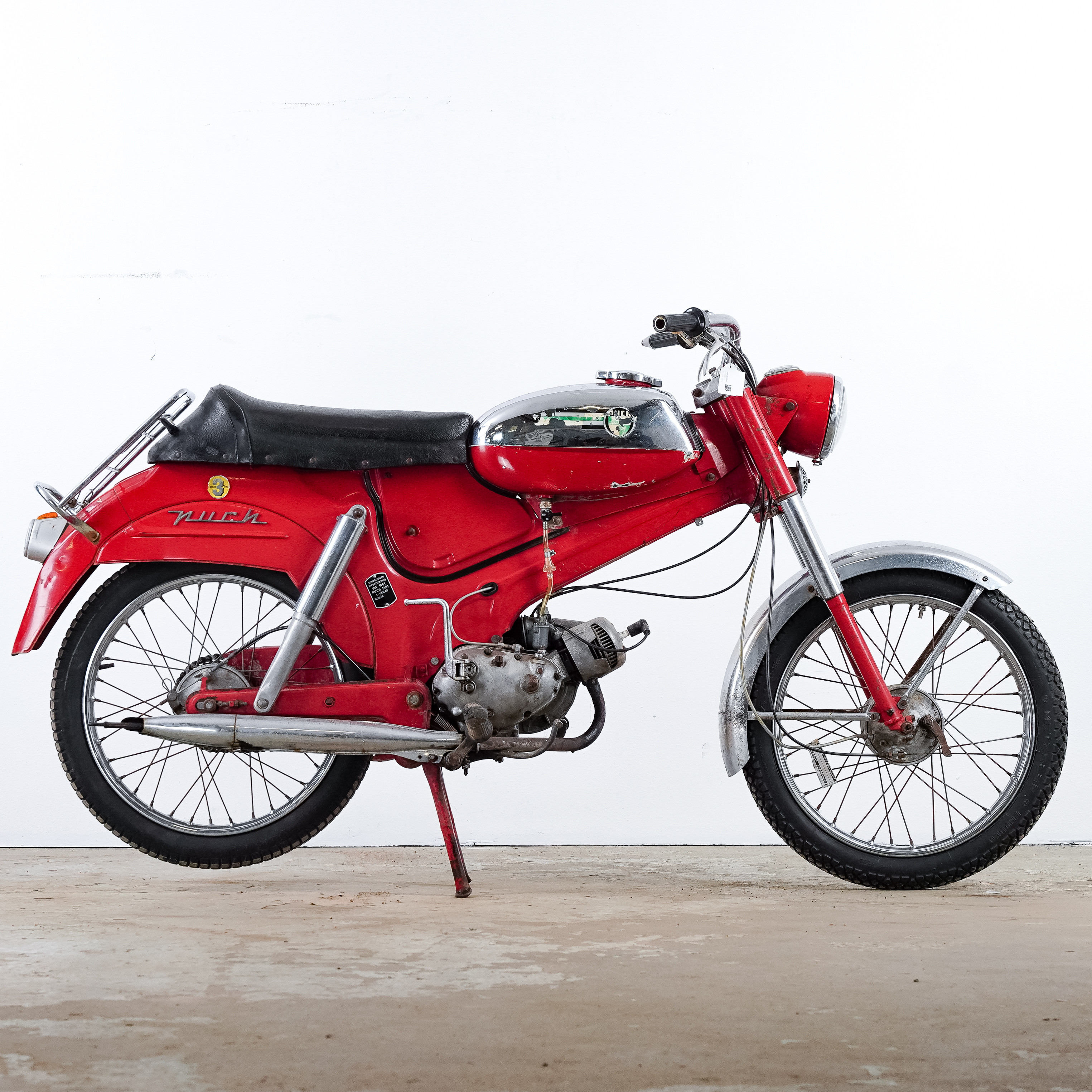 PUCH, Dakota 1461, 1967.