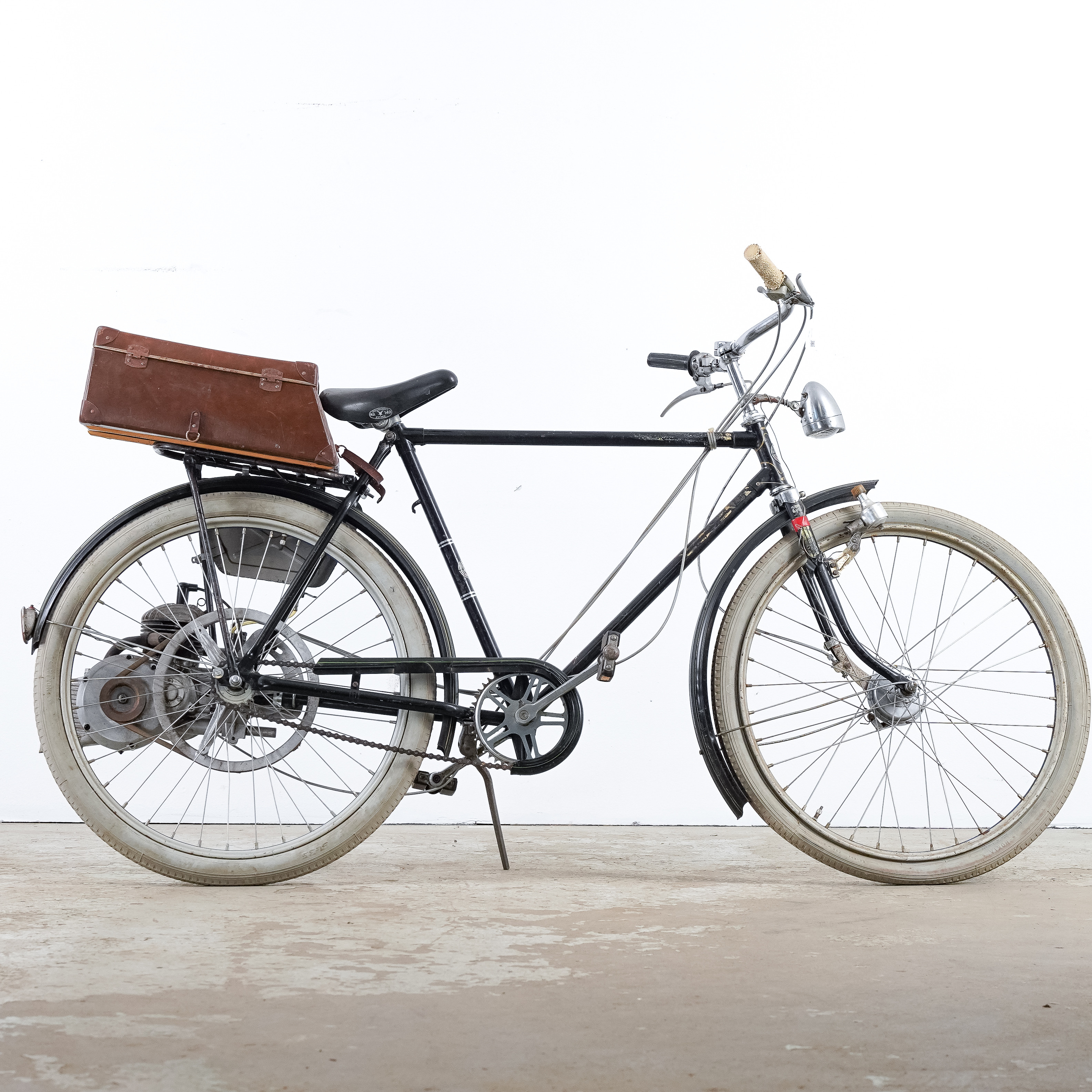 KULI, trampcykel Steyr med påhängsmotor, 1950-tal.