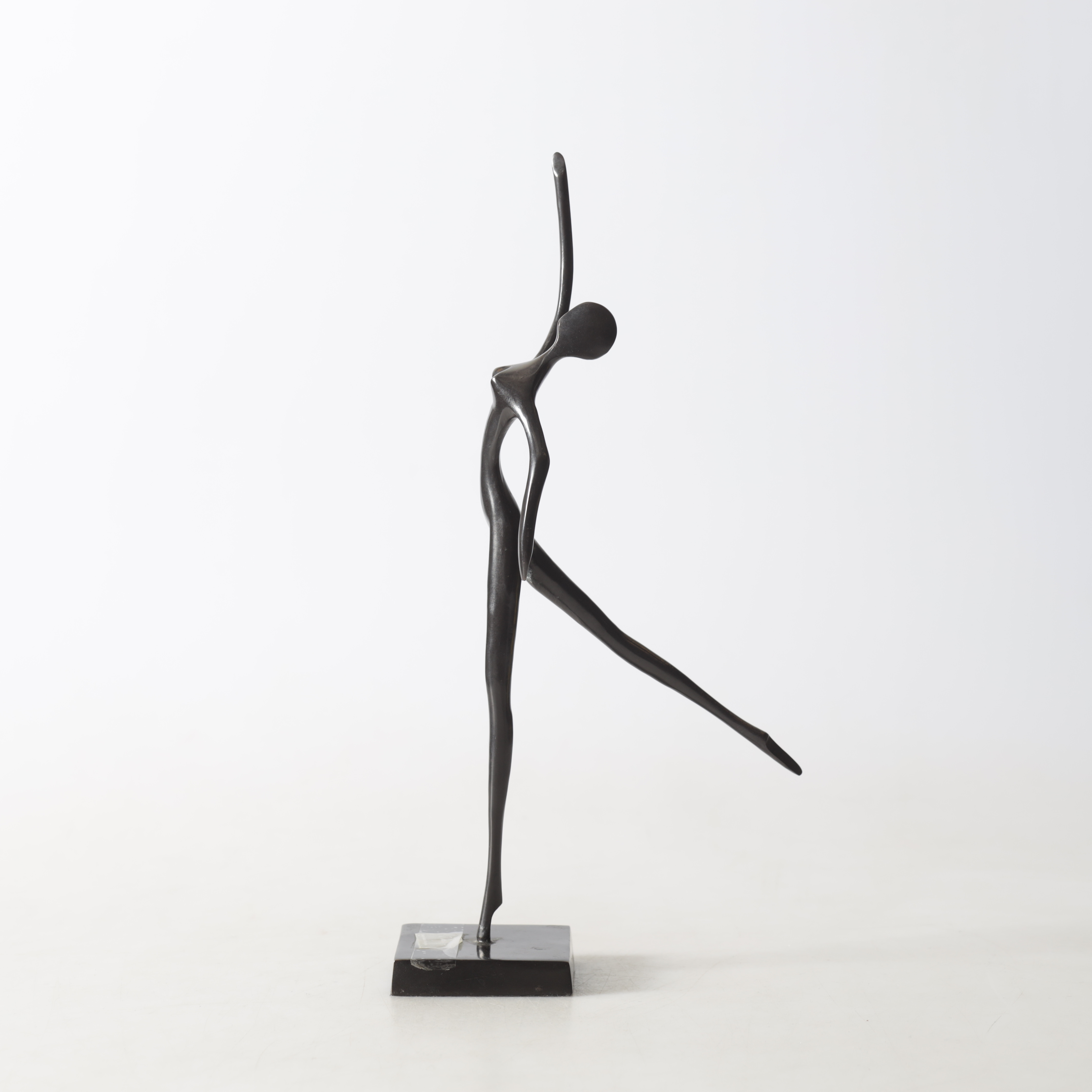 BODRUL KHALIQUE. skulptur, metall, för IKEA, 2000-tal.