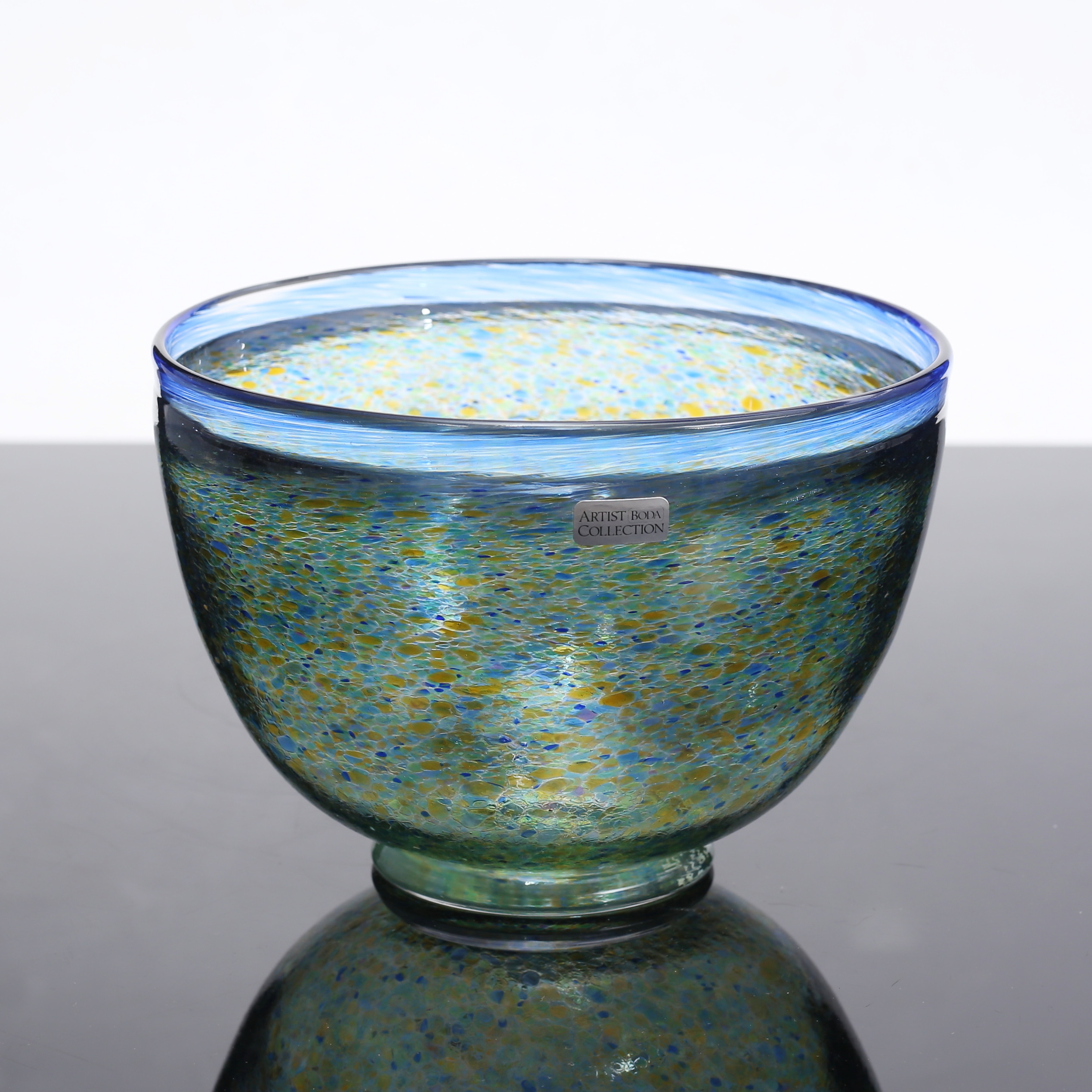 BERTIL VALLIEN. Glasskål ”Antikva”, Boda, Artist collection, signerad.