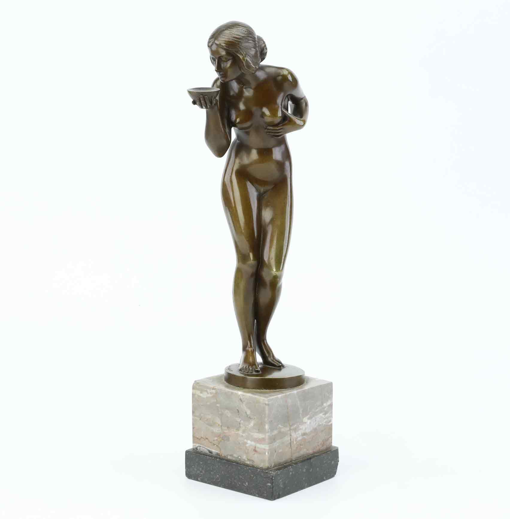 EUGENE WAGNER (1871-1942). Skulptur, brons, Art Nouveau, "Drinker", signerad.