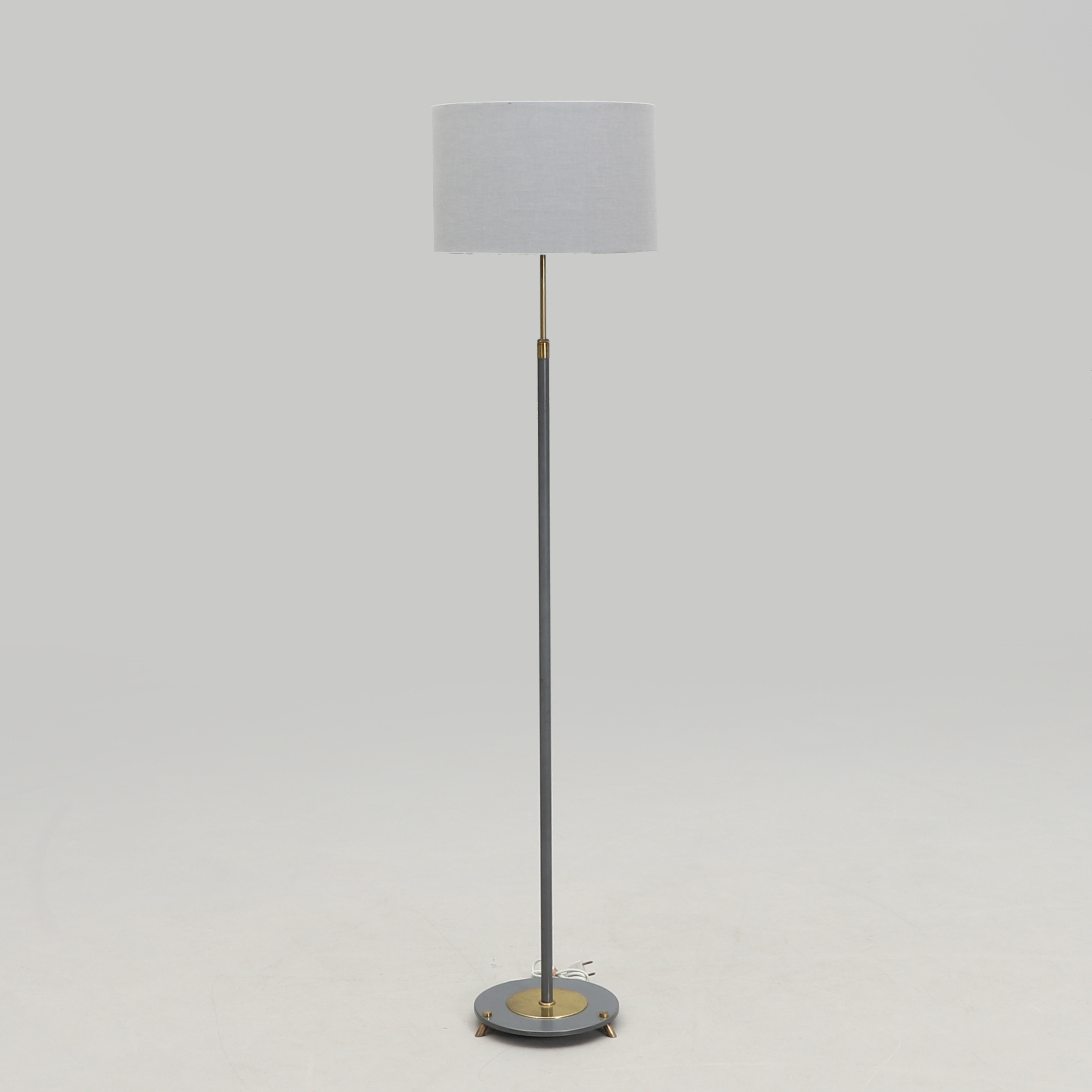 GOLVLAMPA, metall, 1900-talets mitt.
