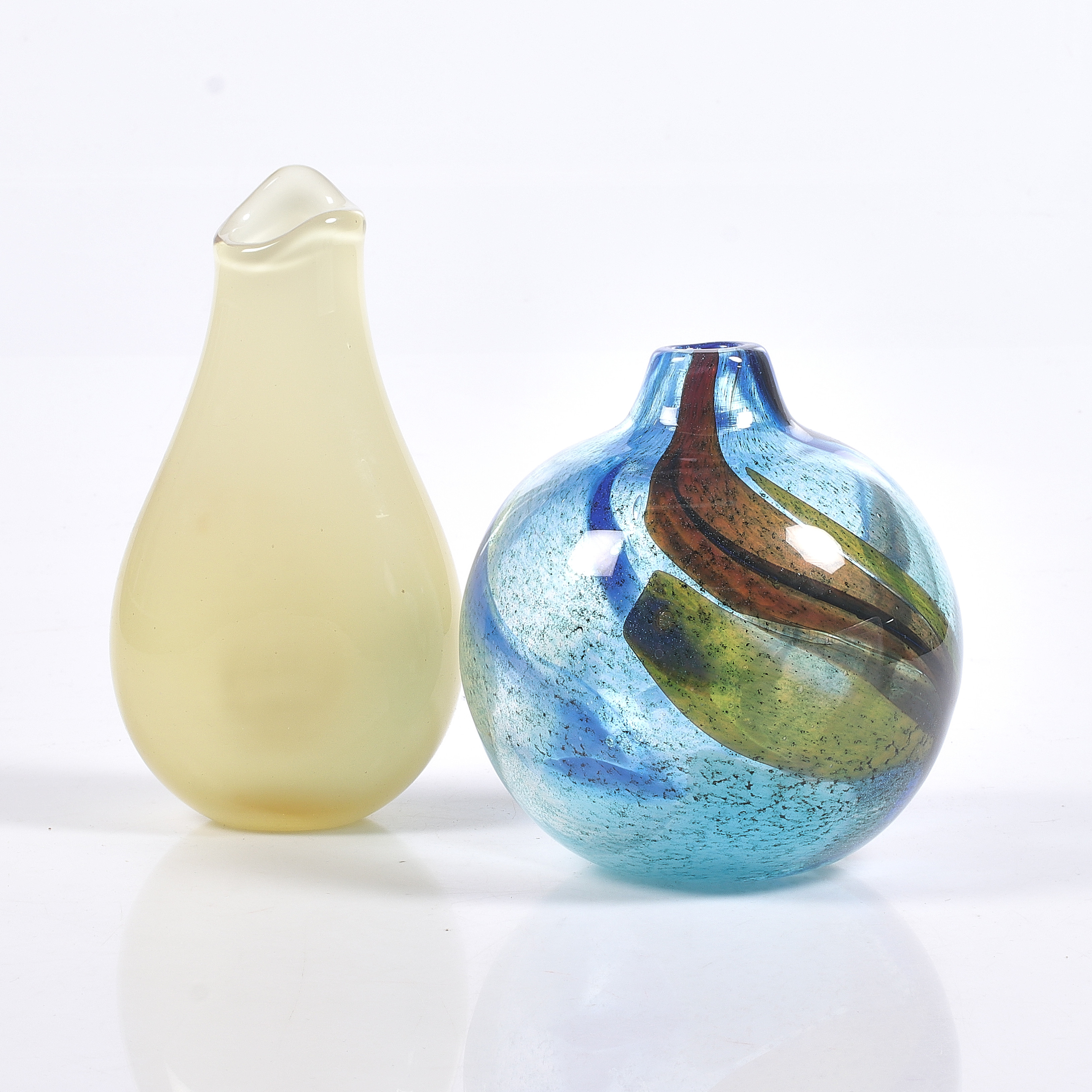BENGT ORUP. Vaser, 2 st, glas, Johansfors.