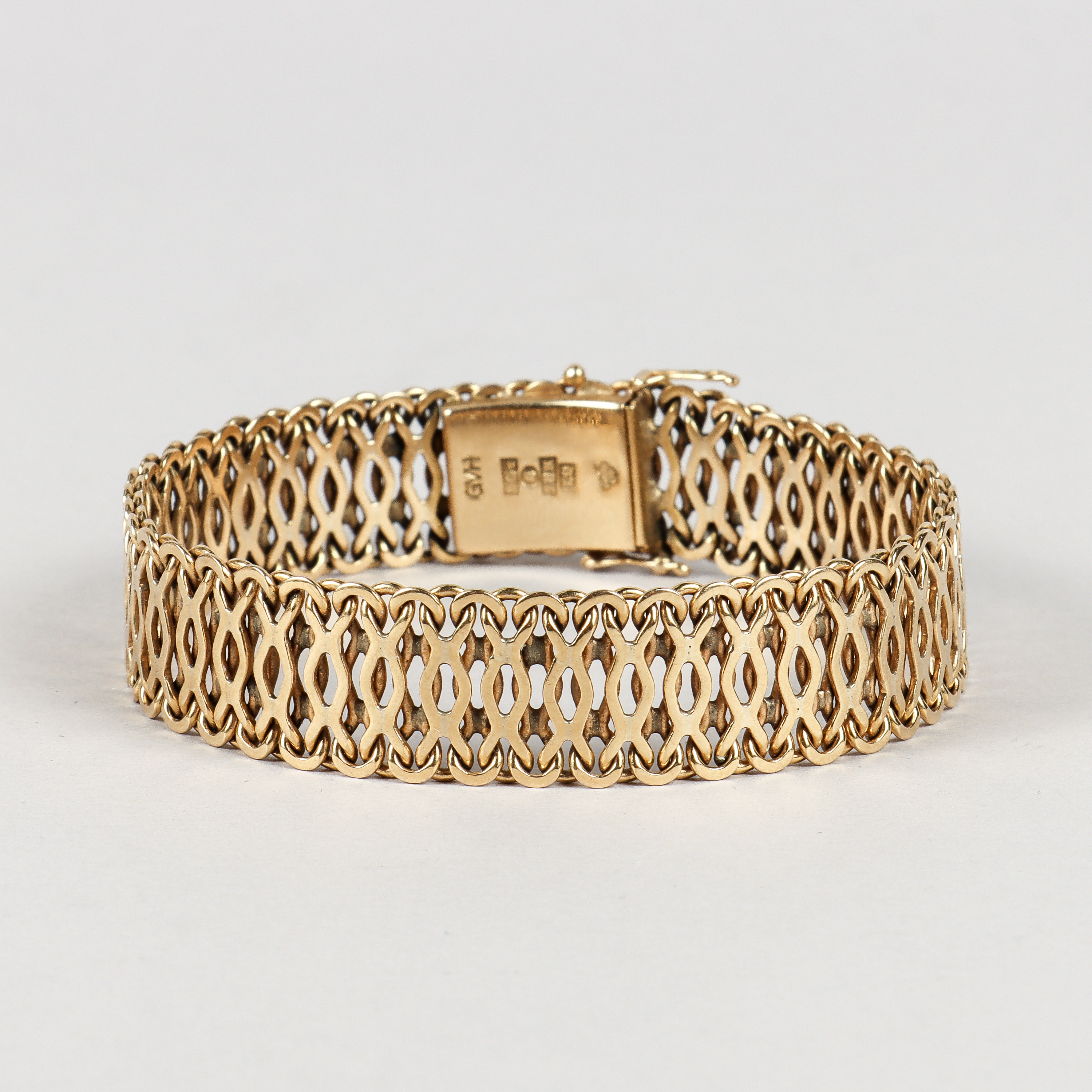 ARMBAND 18k guld, Trygve Berghman, Stockholm 1961.