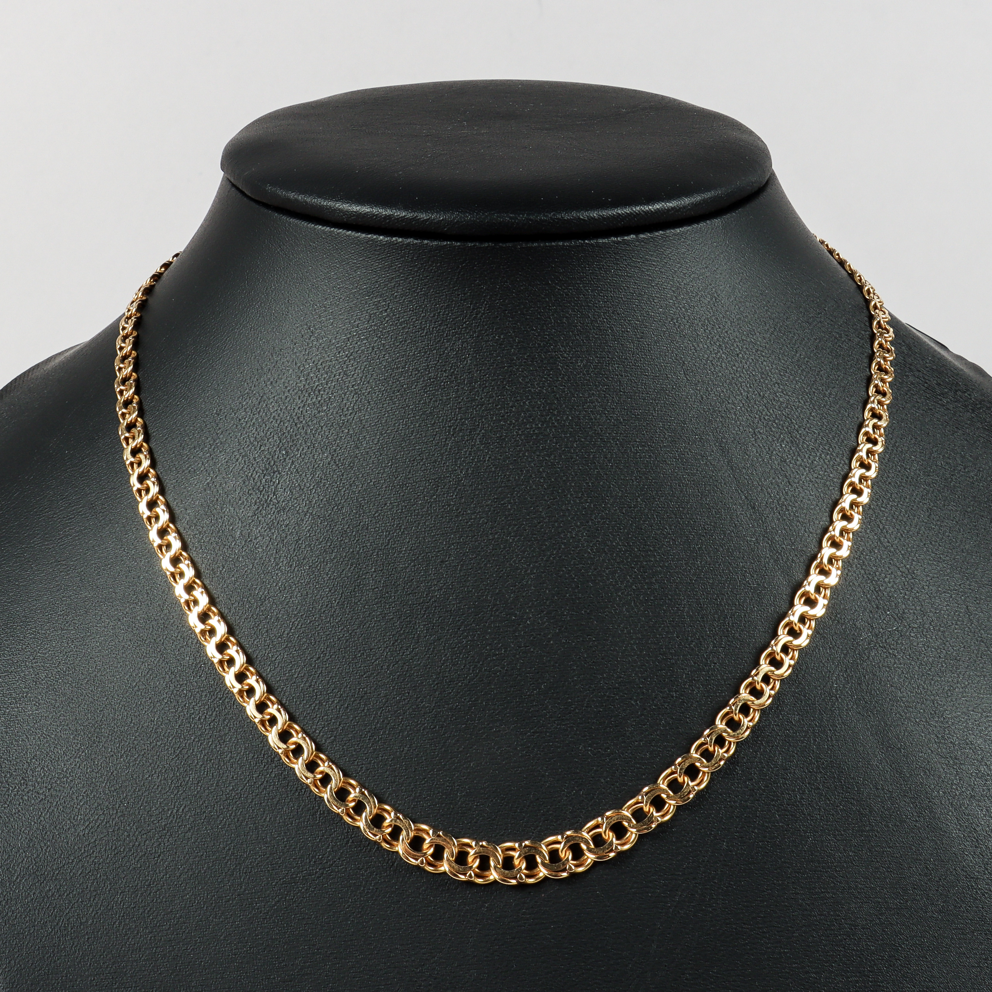 COLLIER Bismarck, 18k guld, doserat.