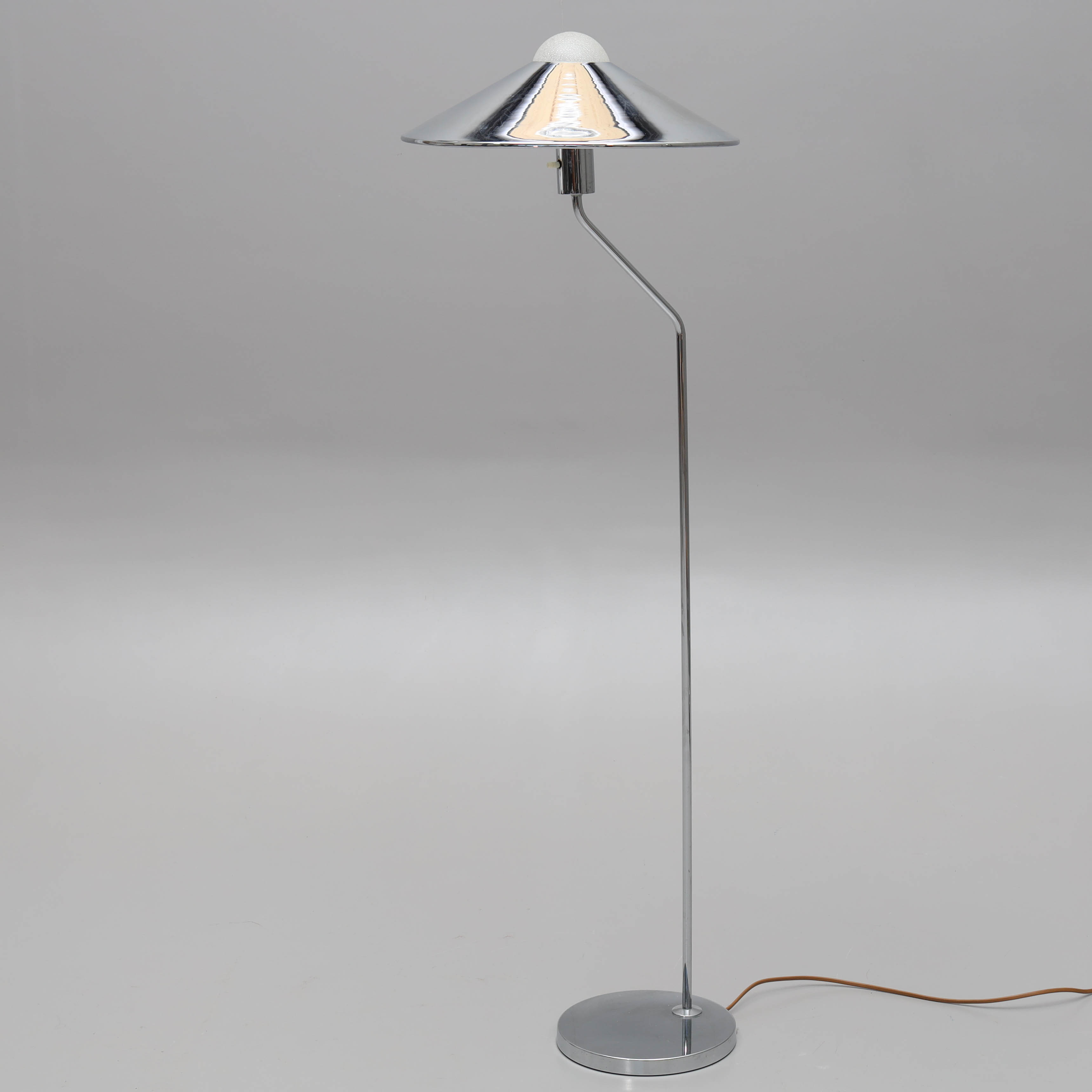 GOLVLAMPA, förkromad metall, modell G-218, Bergboms.
