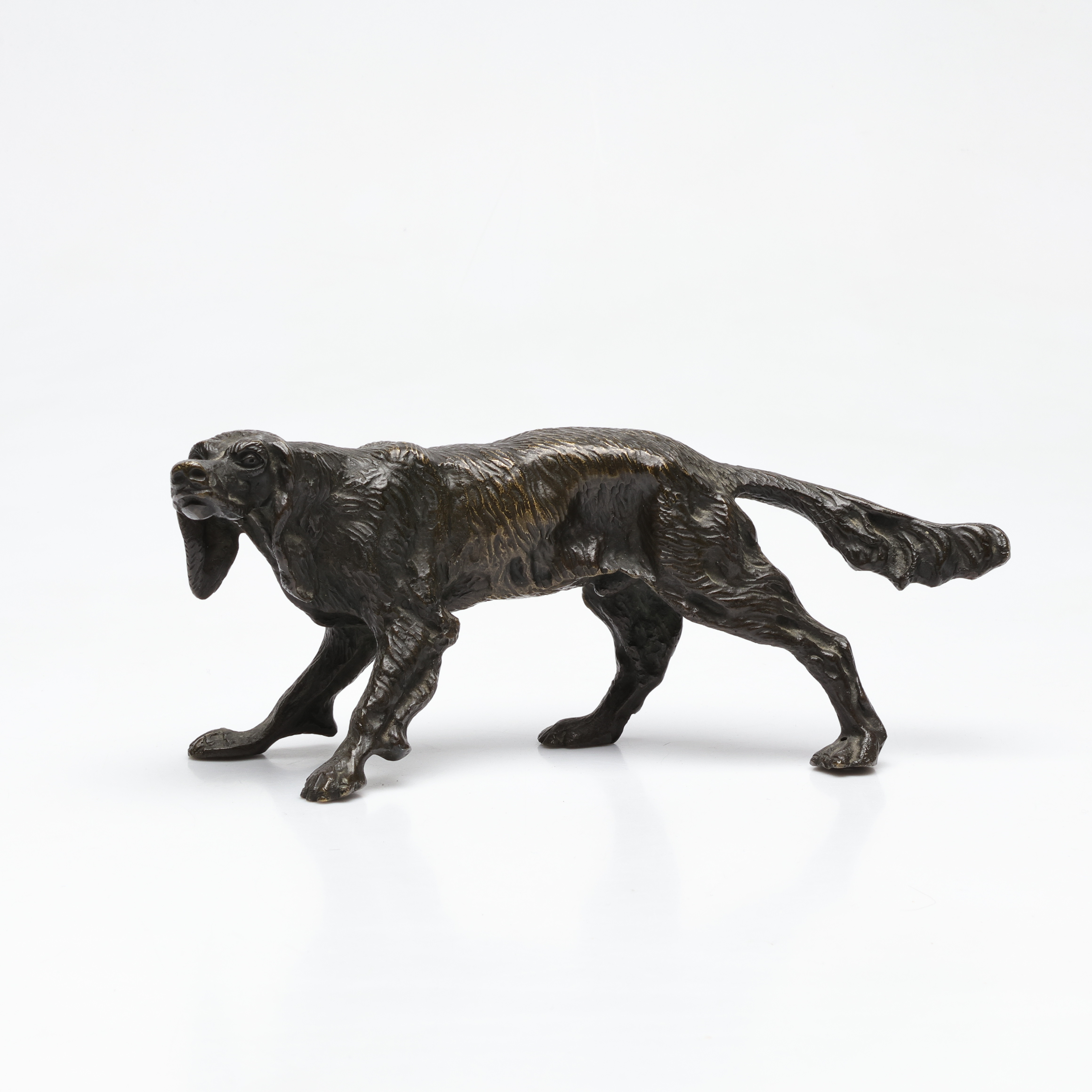 SKULPTUR, Spanielhund, brons, 1900-talets tidigare hälft.