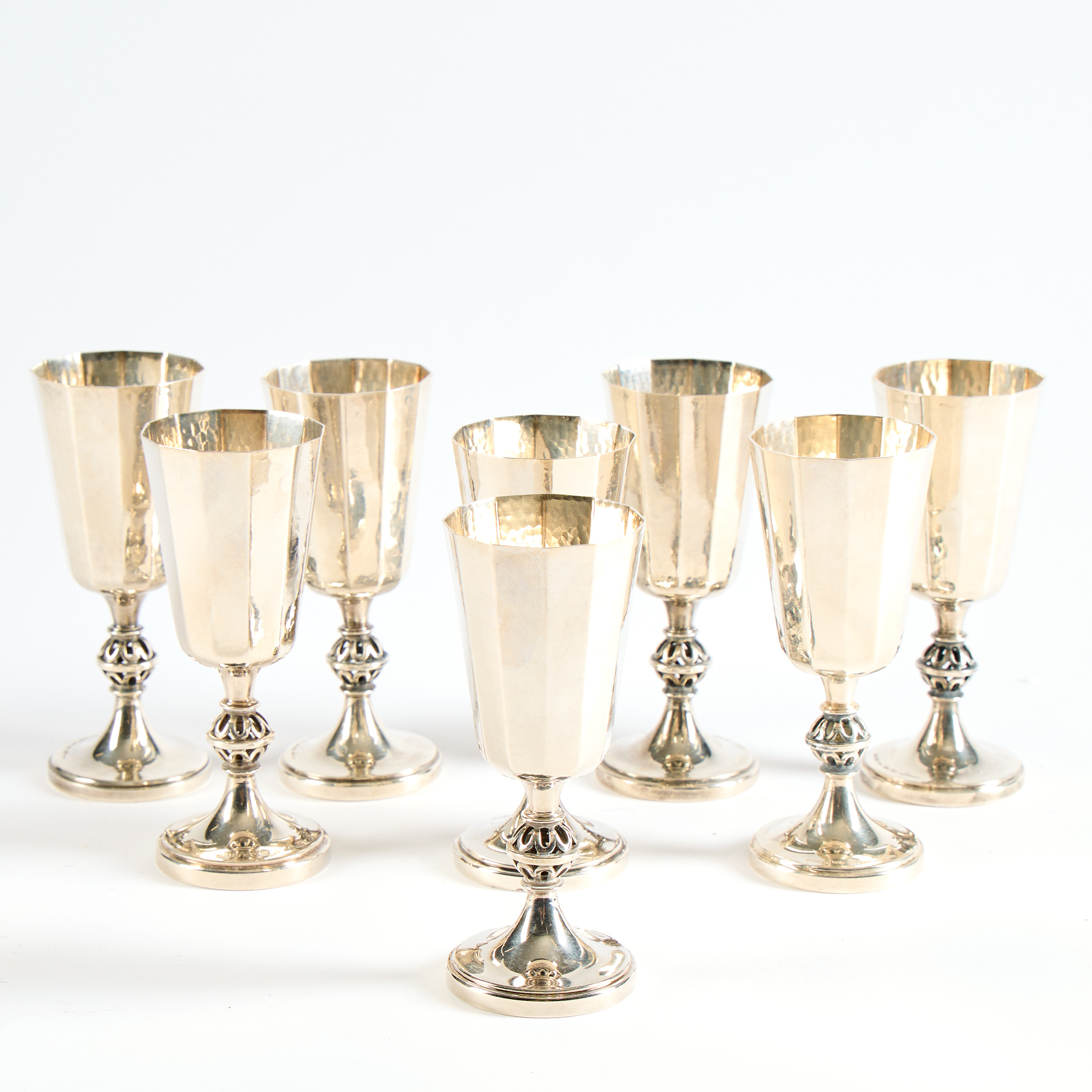 ERIC LÖFMAN. Snapsglas, silver, Markströms, Uppsala, 1976, 8 st.