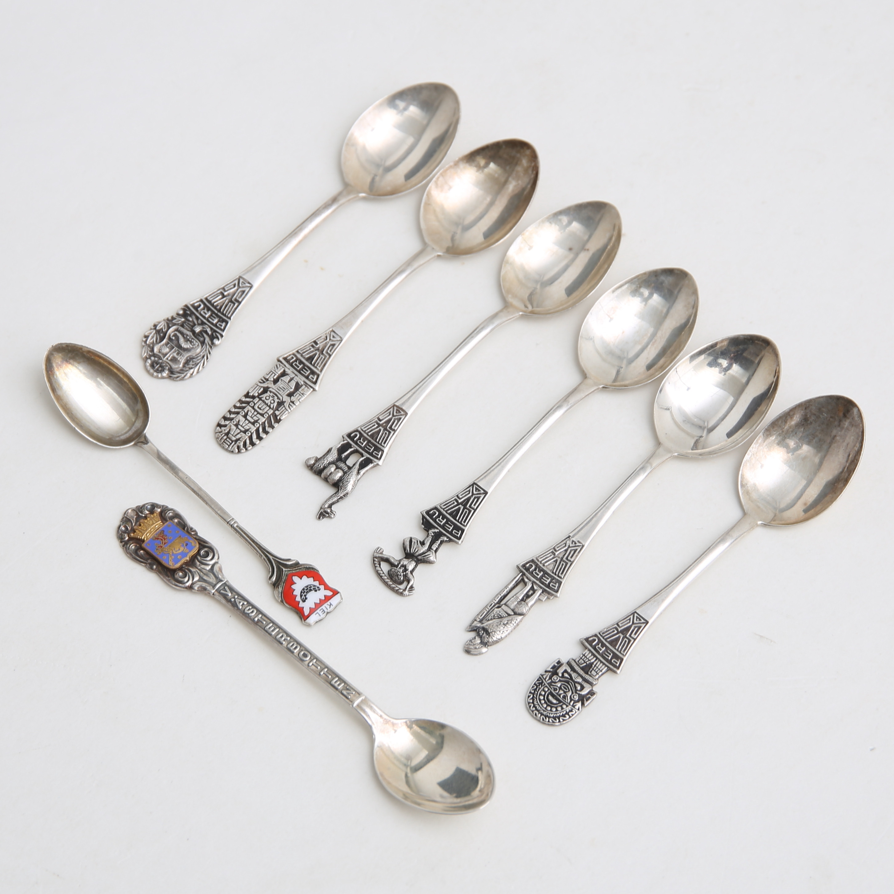 SILVER, souvenirskedar, 8 st, bla Peru, vikt 82 gram.