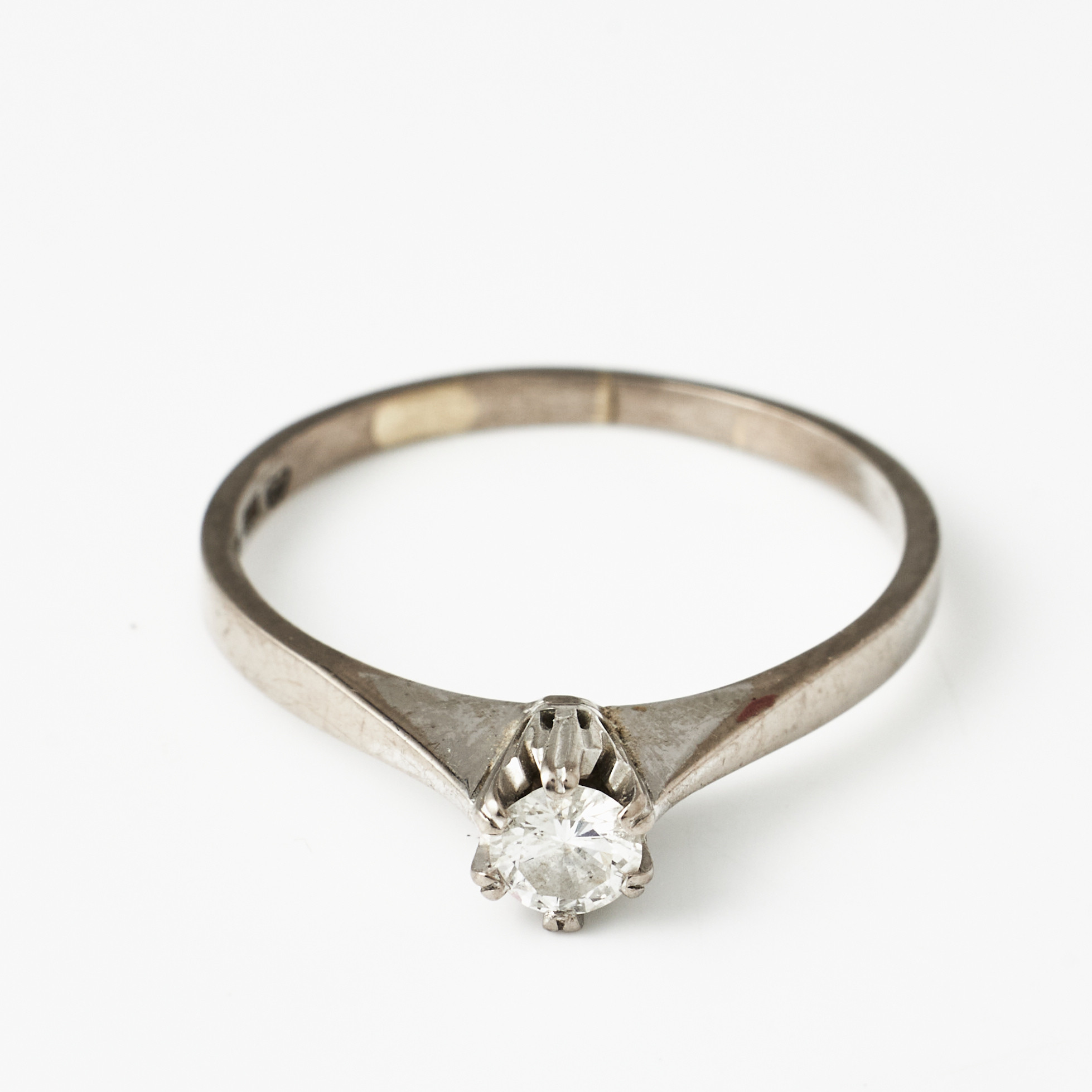 RING, 18 k rodierat vitguld, briljant 0,23 ct., enligt gravyr, GIA, Stockholm 1993.