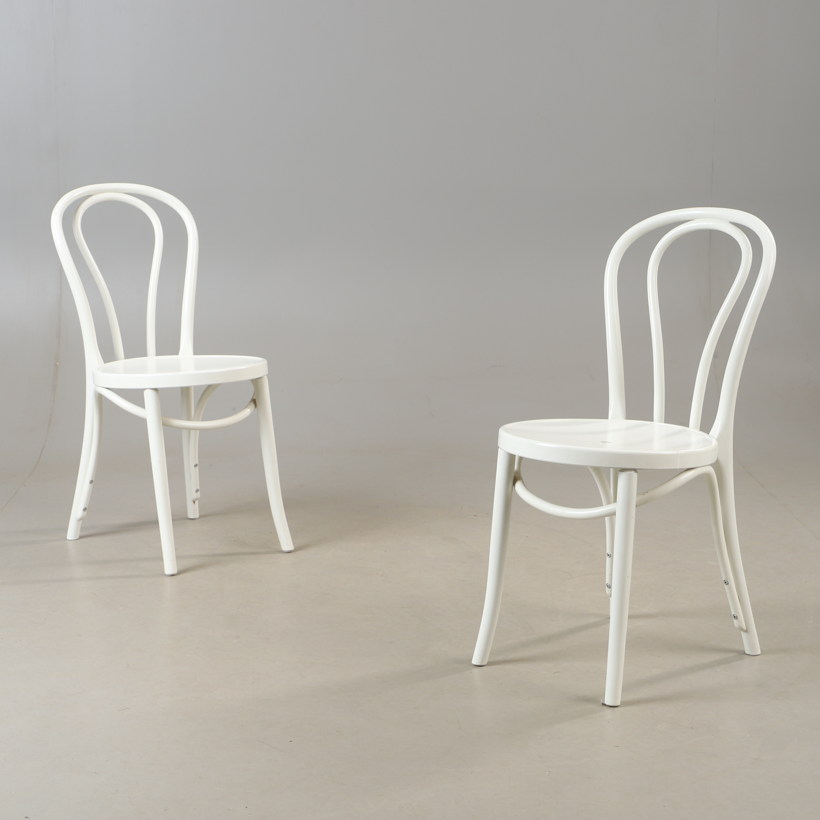 GILLIS LUNDGREN. Stolar, 1 par, "Öglan", plast, IKEA.