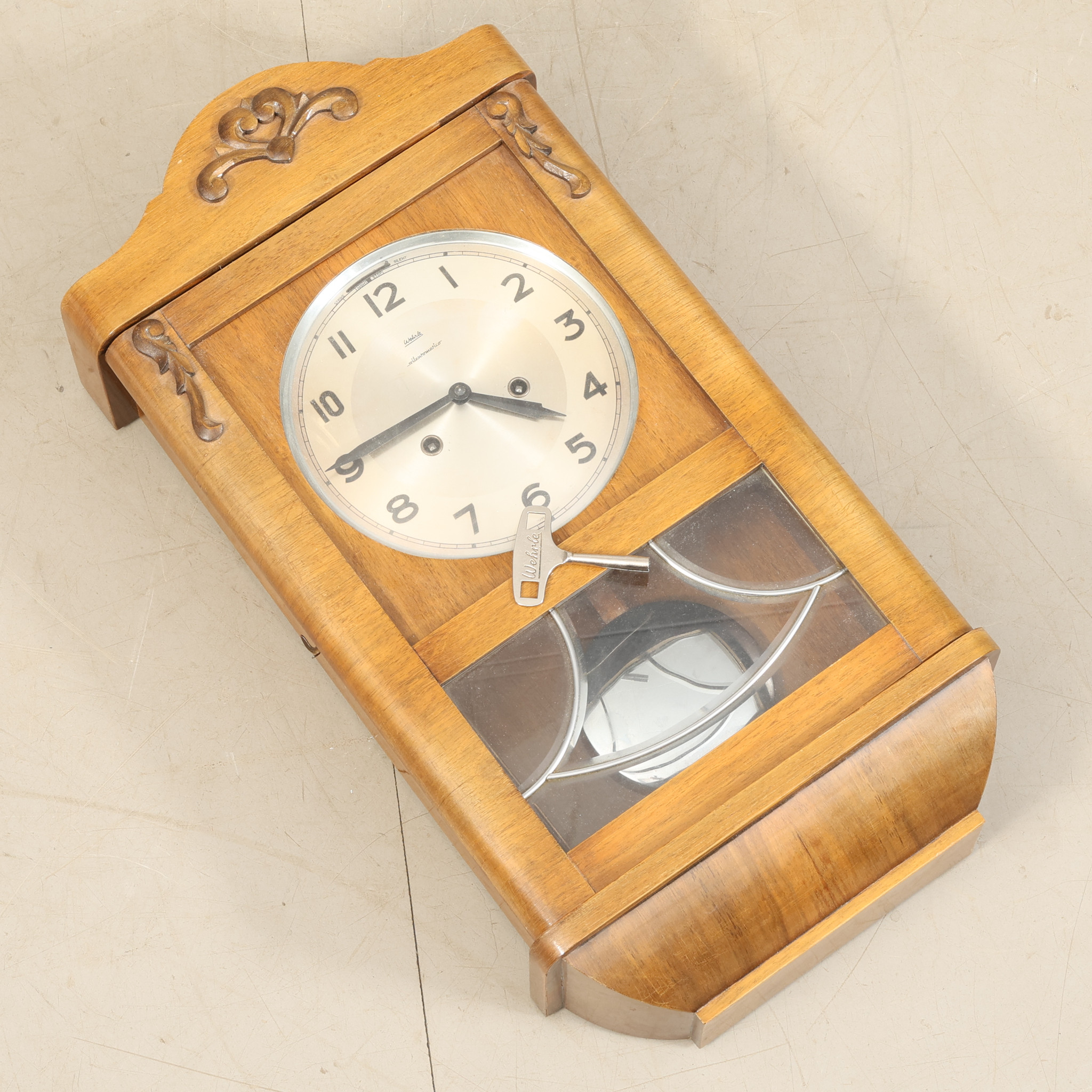 VÄGGUR, Wehrle Silentomatic, 1900-talets mitten del.