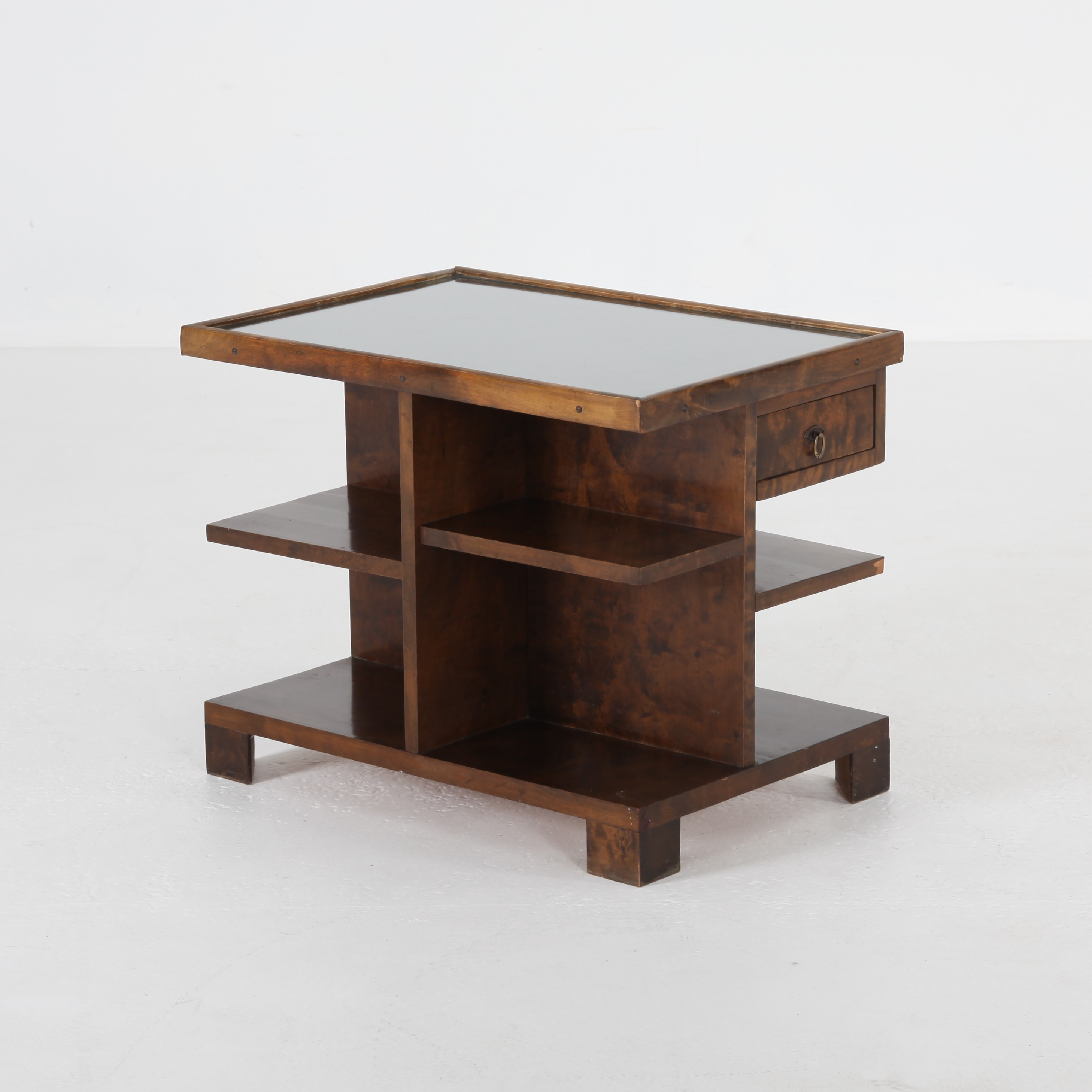 AXEL LARSSON. 1898-1975. Rökbord, Serie 800 Bodafors, Svenska Möbelfabriken 1930-tal.