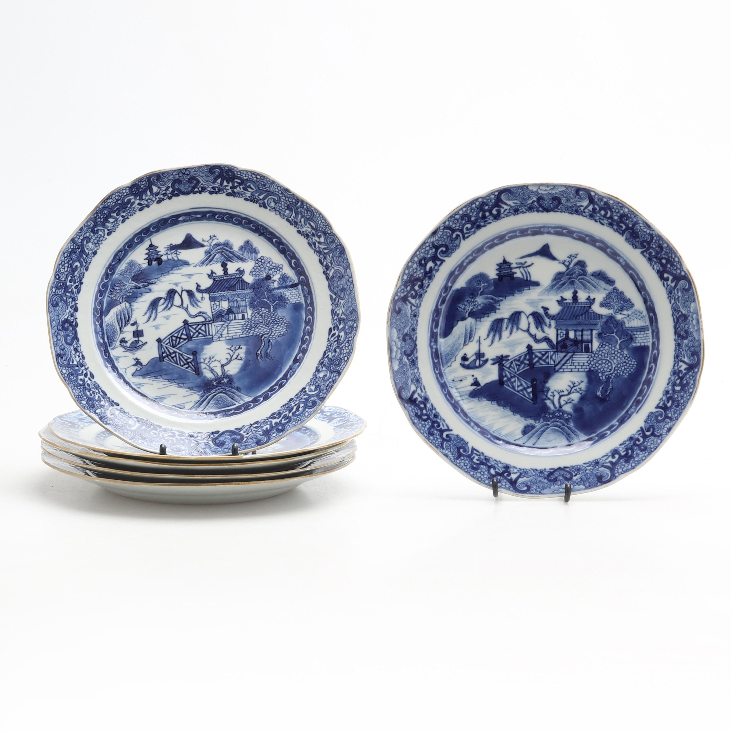 TALLRIKAR, porslin, 6 st, Kina, Jiaqing (1796-1820), dekor i underglasyrblått.