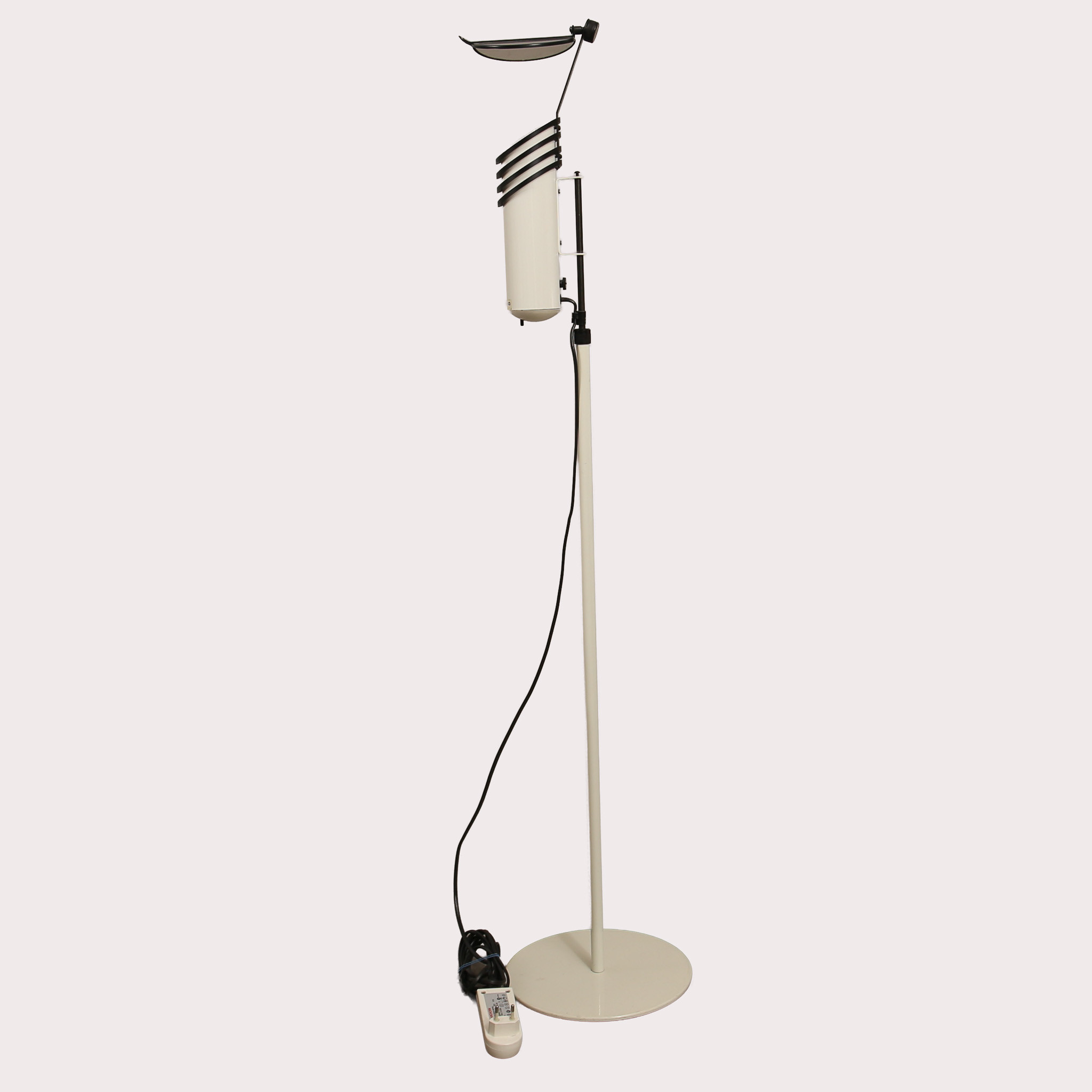GOLVLAMPA, "Scarabe", Ateljé Lyktan, Åhus.