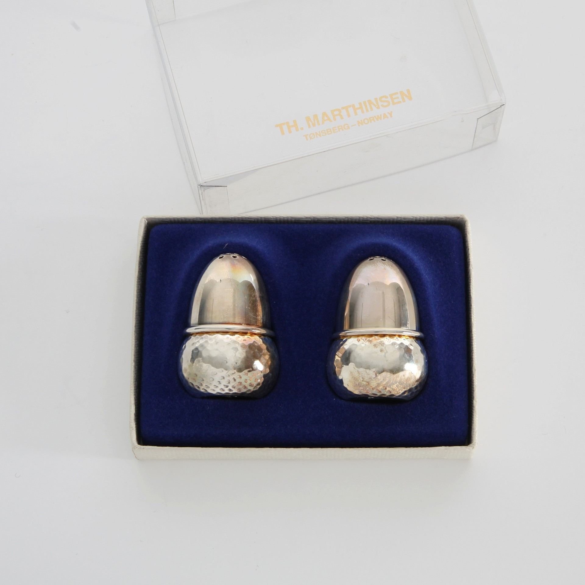 THORVALD MARTHINSEN. Salt- och pepparkar, silver, Tönsberg, Norge.