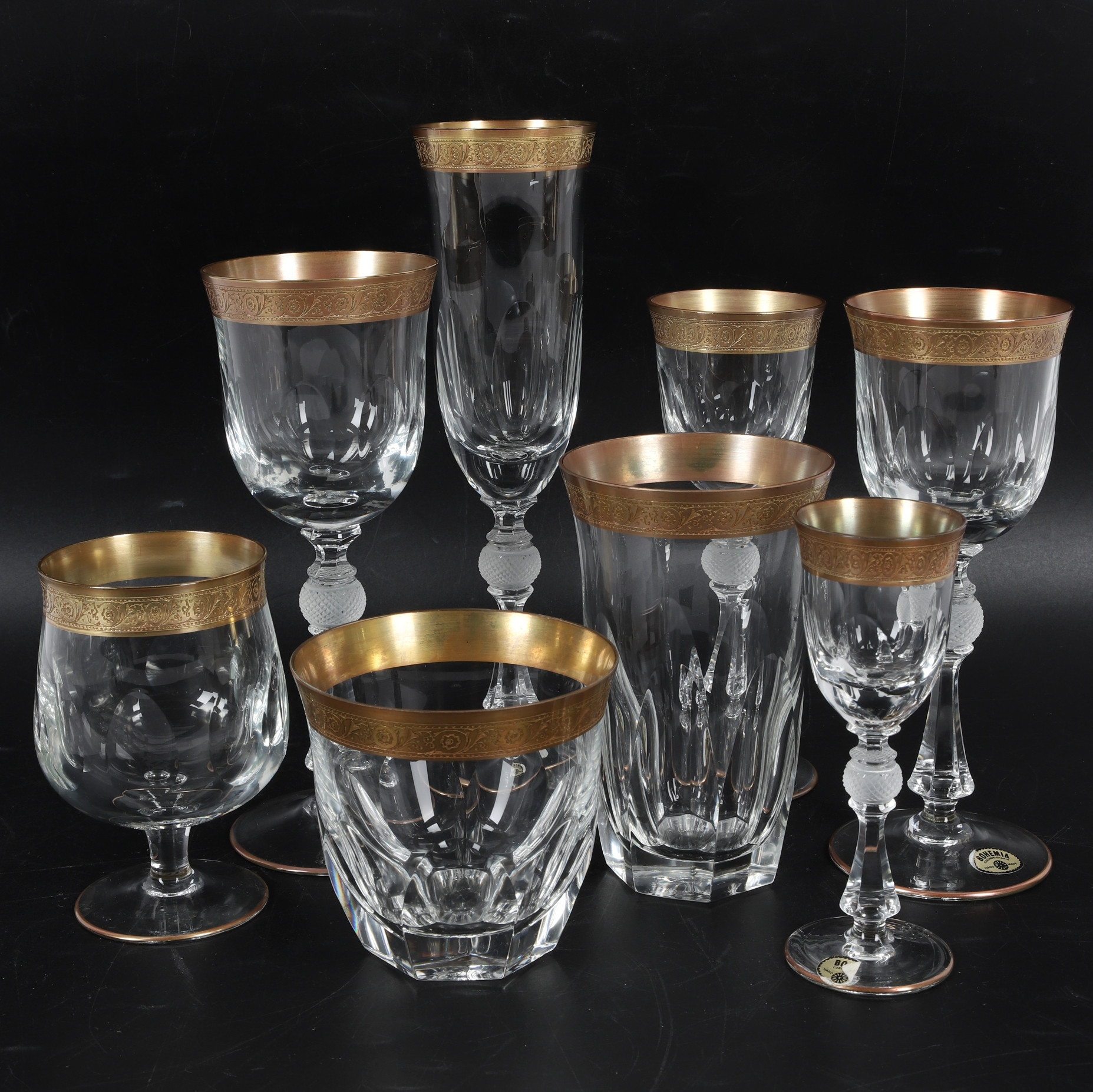GLASSERVISDELAR, 45 delar, kristall, "Bohemia", Moser glasbruk, Böhmen, Tjeckien, 1900-tal.