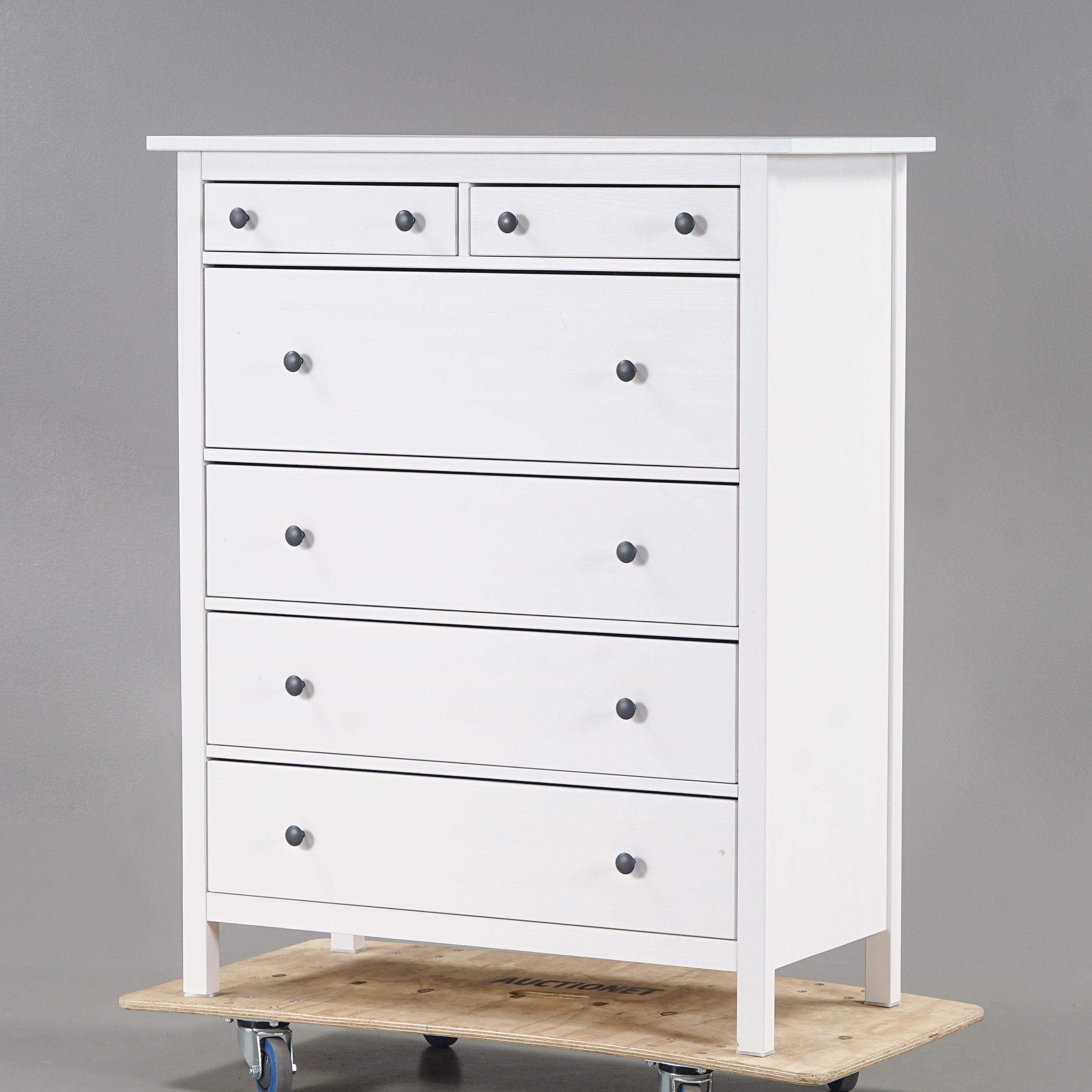 BYRÅ "Hemnes" Ikea, 2000-tal.