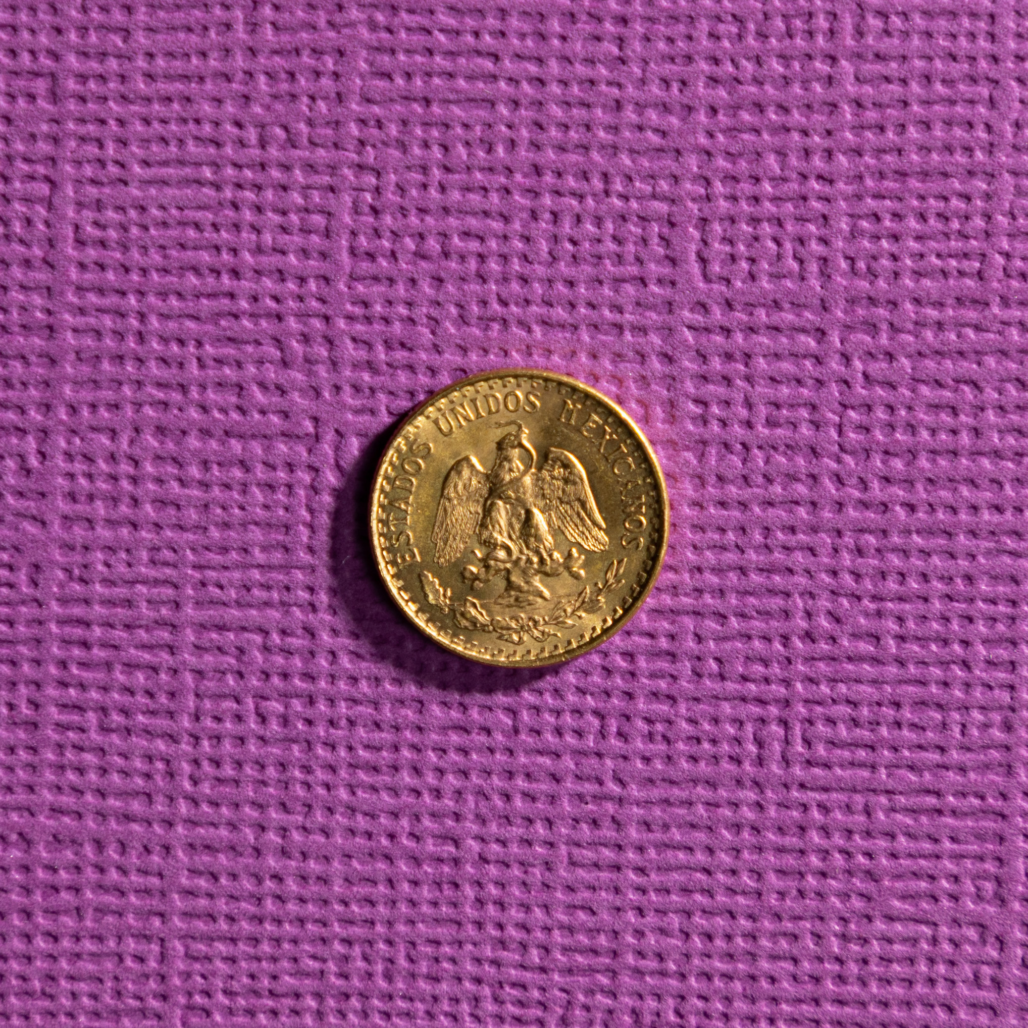 GULDMYNT. Mexico, 2 Pesos, 1945.