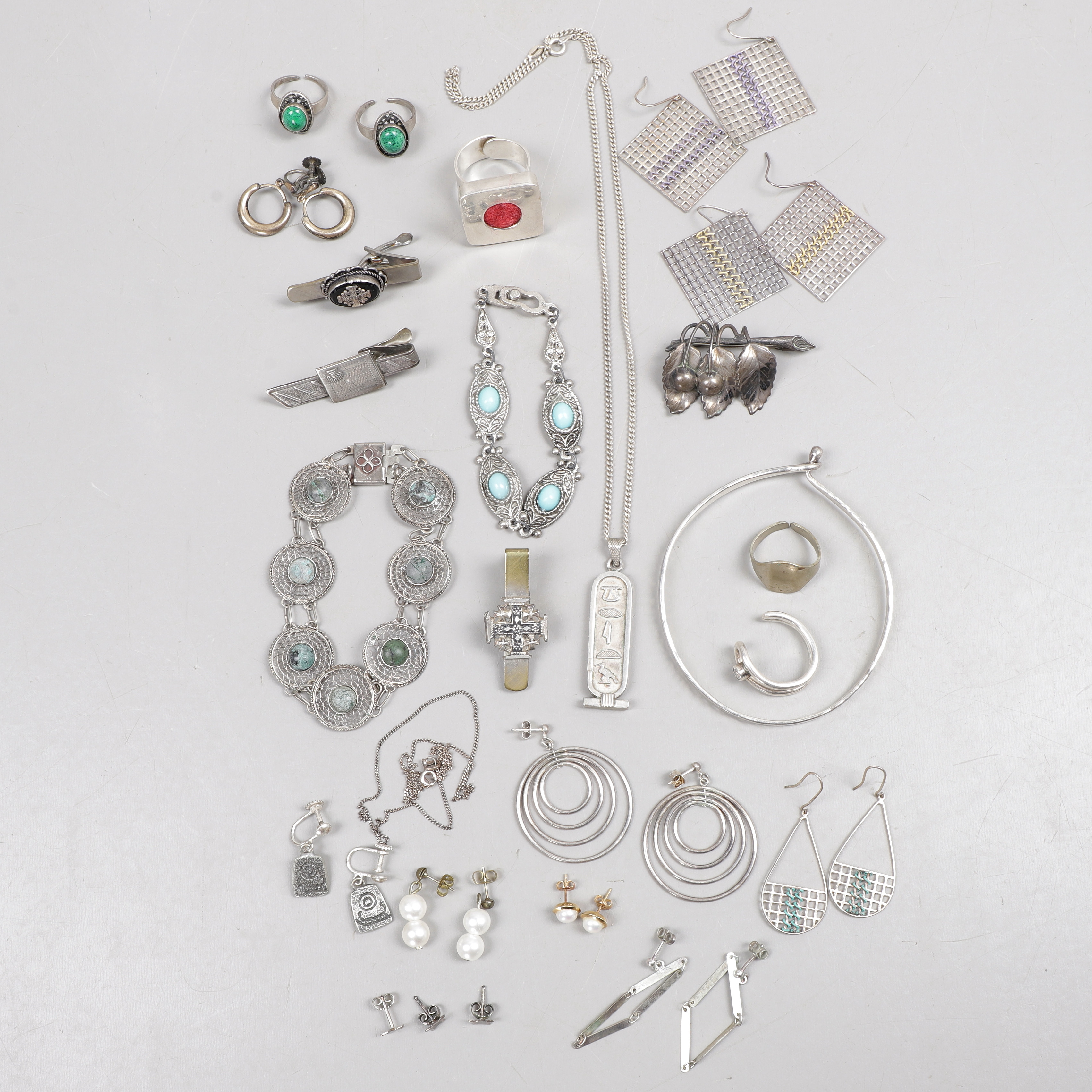 SMYCKEN, silver.