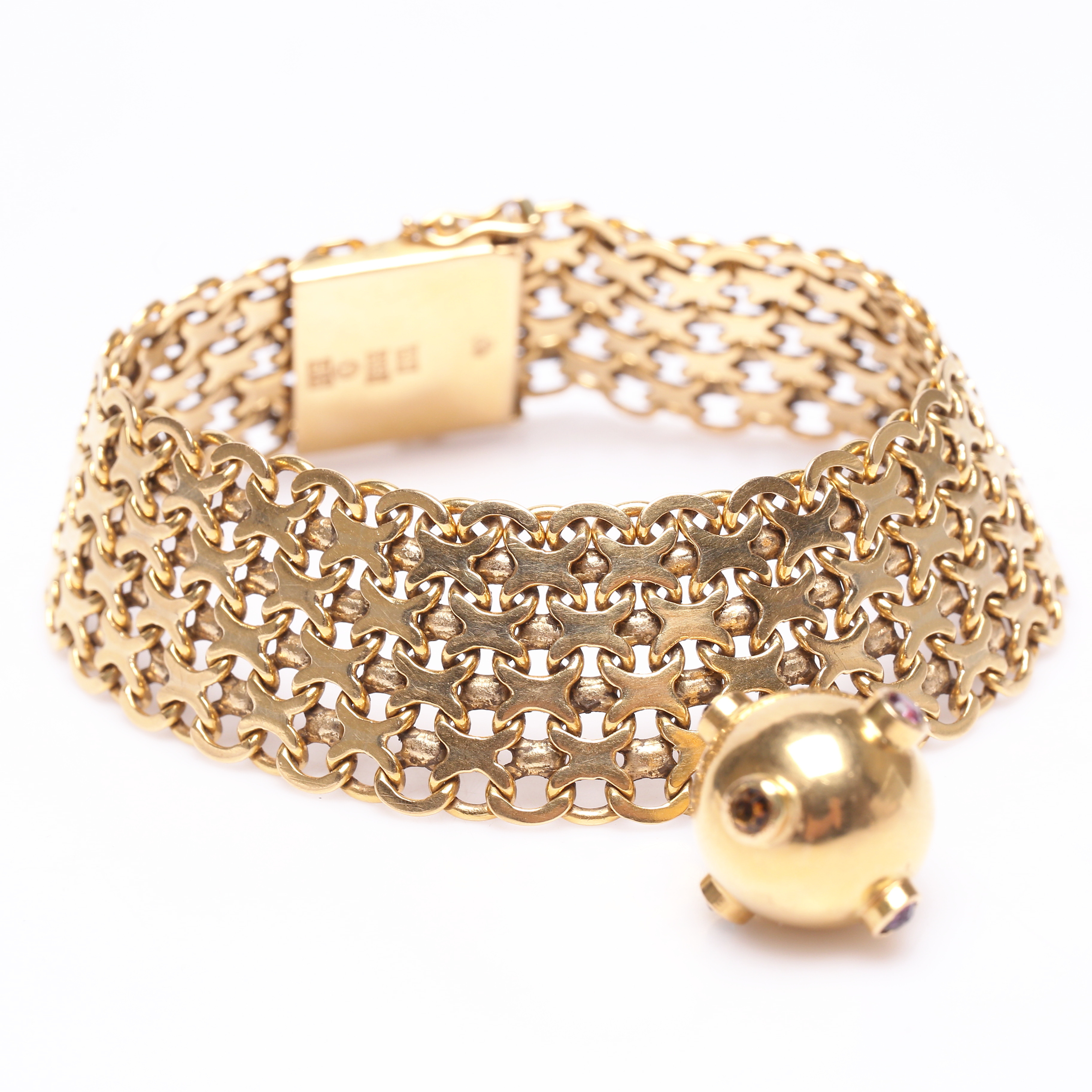 ARMBAND, 18K, Guld, med berlock, vikt cirka 57,6 gram.