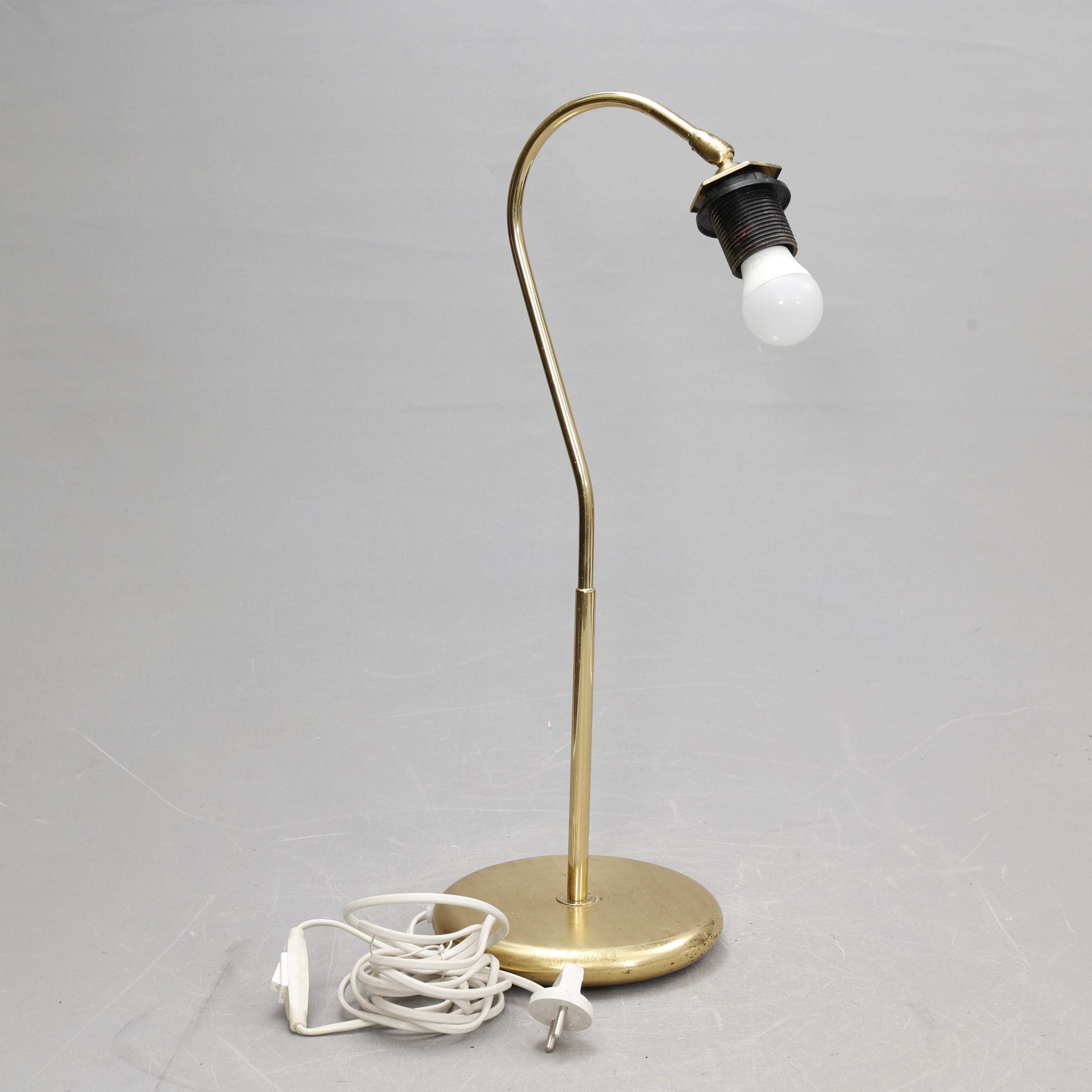 BORDSLAMPA, mässing.