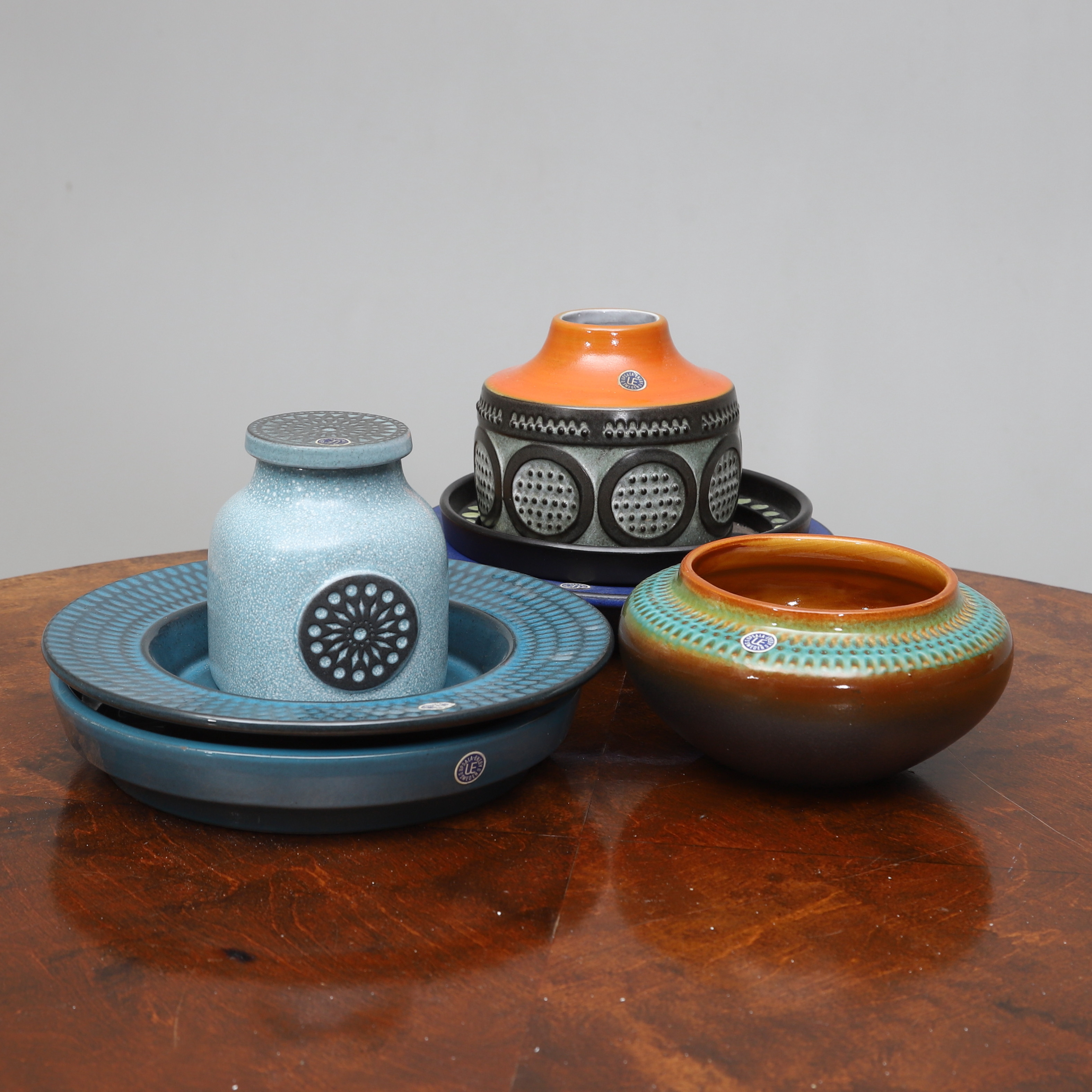 MARI SIMMULSON. glaserat lergods, 7 st, Upsala-Ekeby, Sverige, 1950-/60-tal.