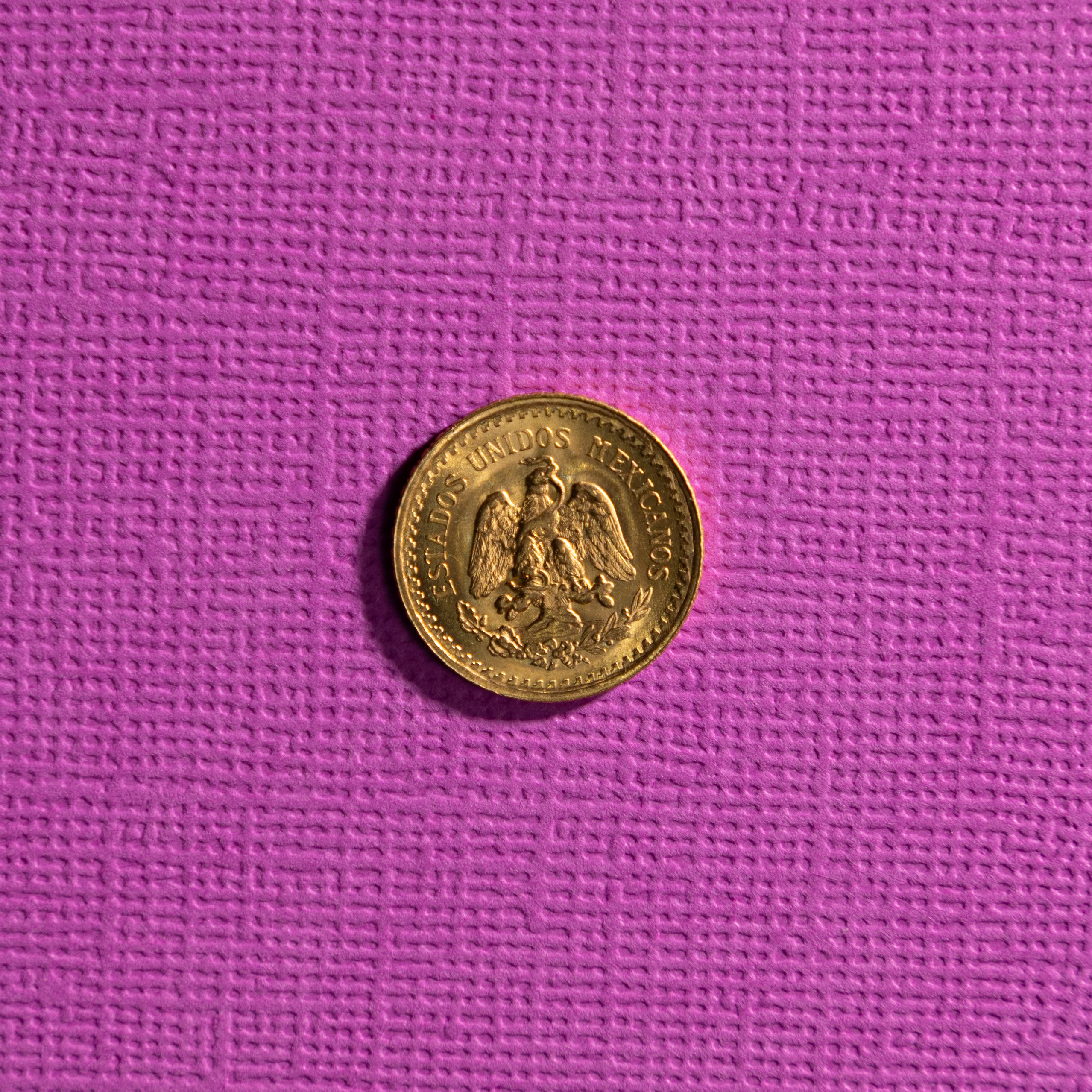 GULDMYNT. Mexico, 2 Pesos, 1945.