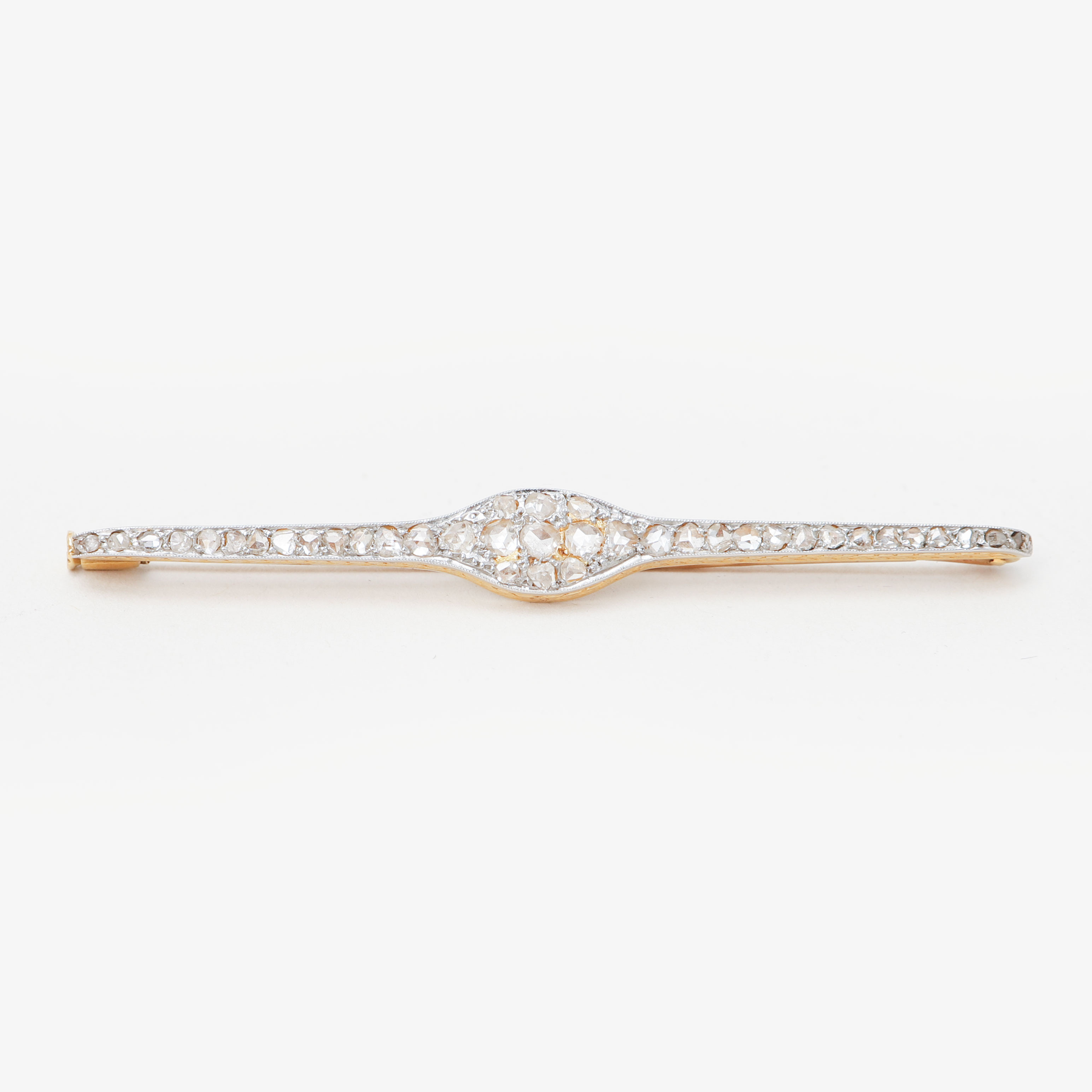 BROSCH, 14k guld, rosenslipade diamanter, totalvikt ca 4 gram, England.