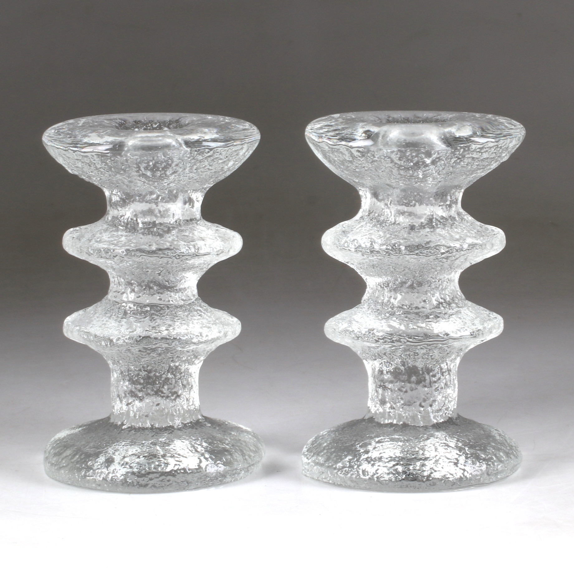 TIMO SARPANEVA. Ljusstakar, 2 st, glas, "Festivo", iittala, Finland.