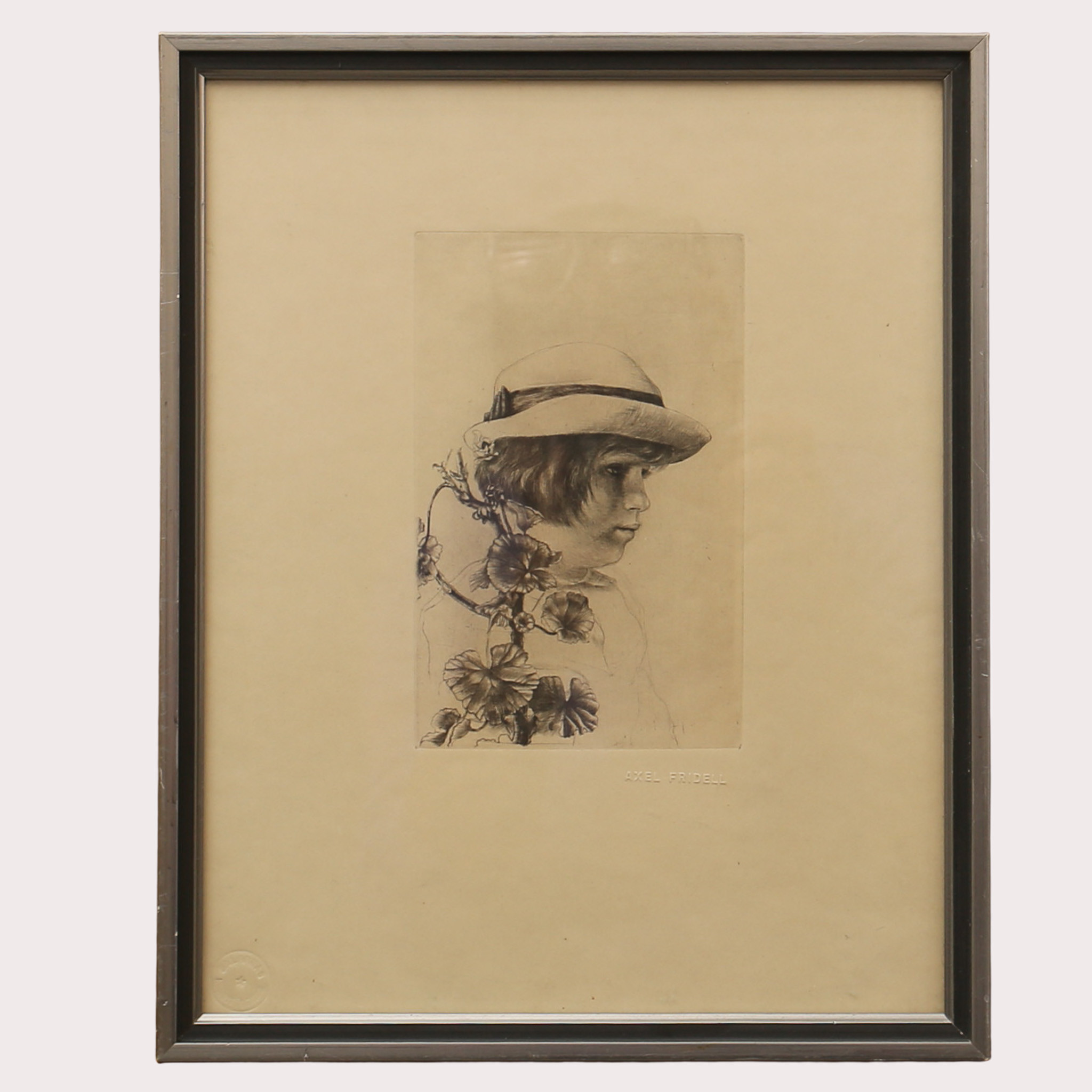 AXEL FRIDELL. etsning, "Flicka med hatt och pelargonia", signerad med reliefstämpel, Dalarnas Konstförening. År 1933.