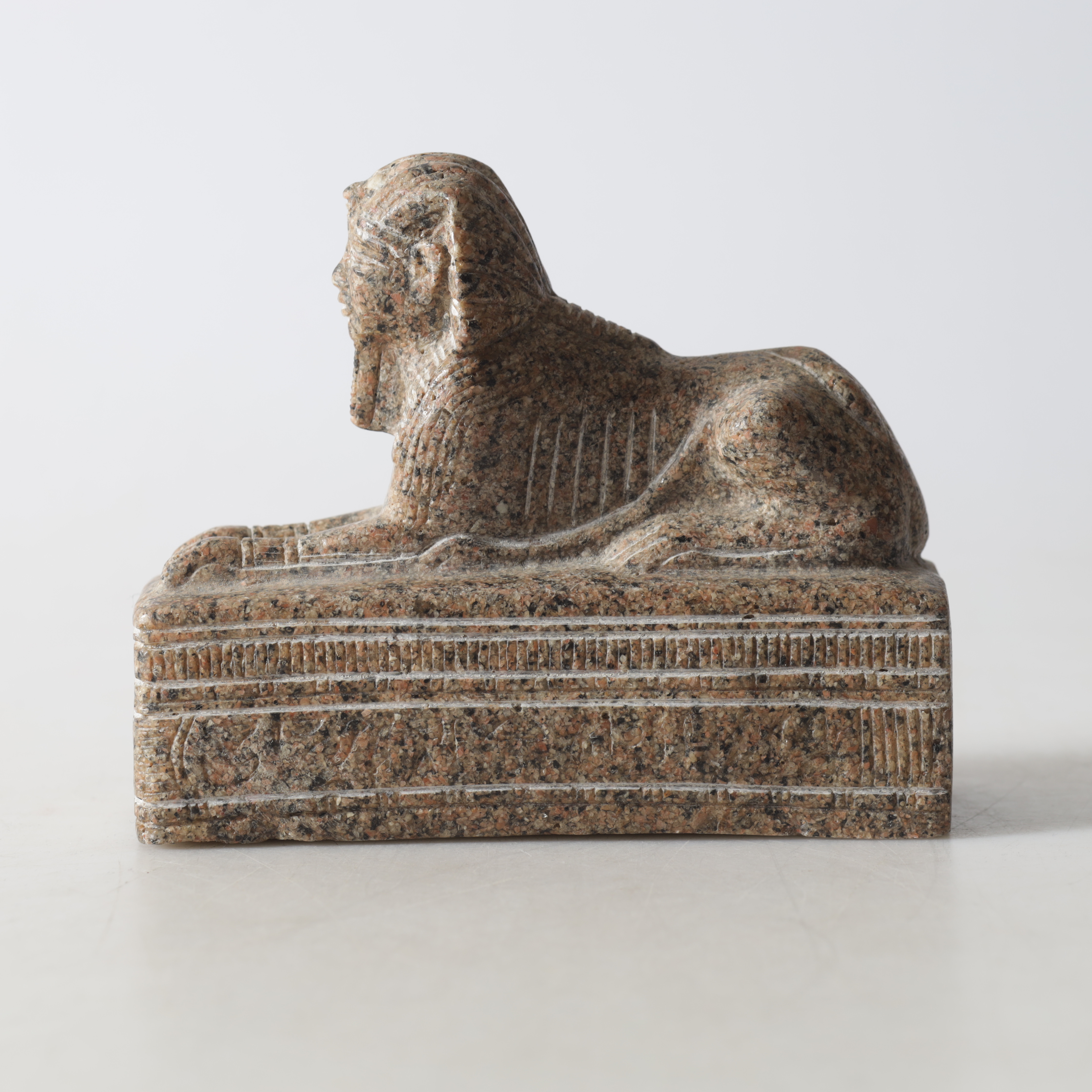 SKULPTUR, sten, 1900-tal.