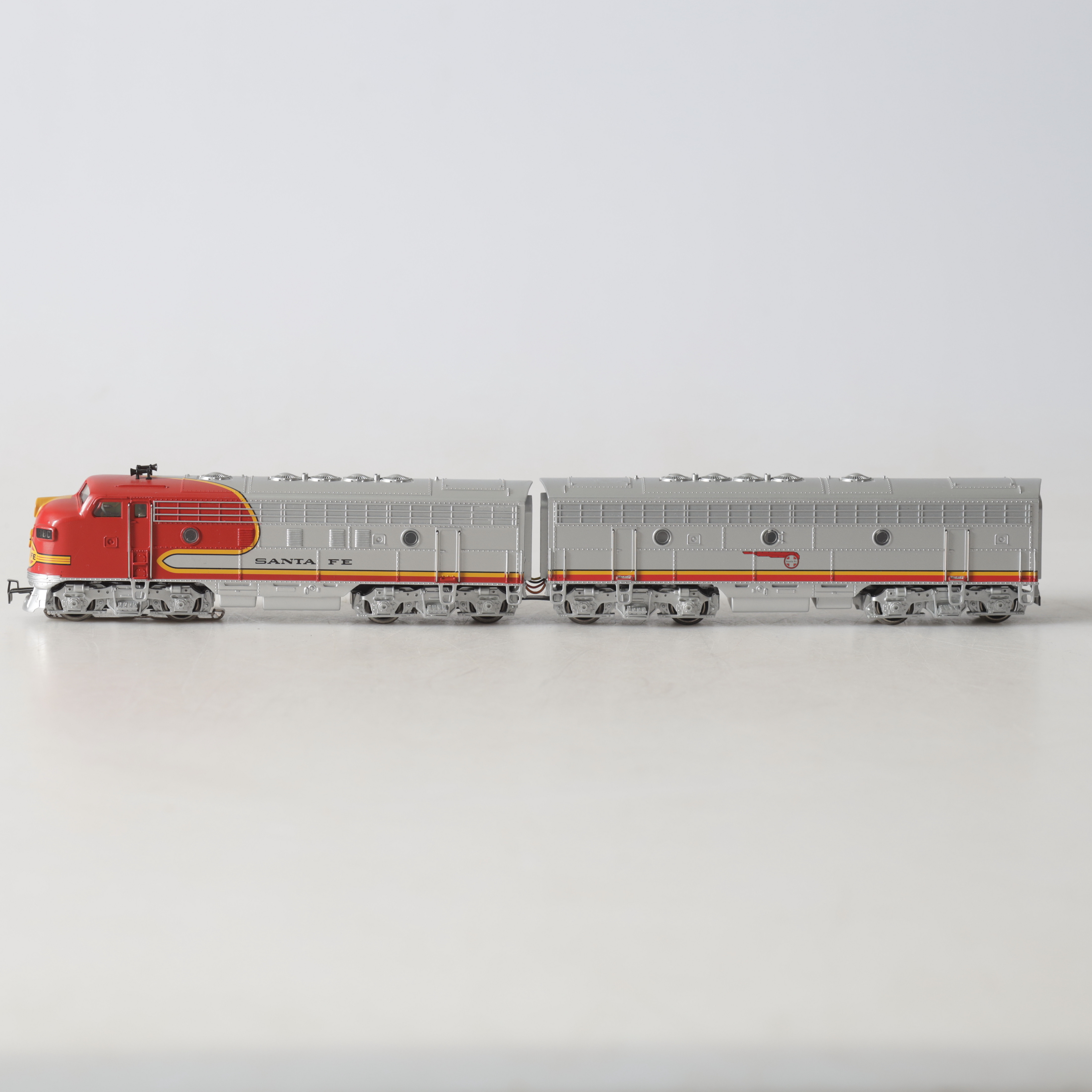 LOK & VAGN, 37622, Emd F7 - Santa Fe, H0, Märklin.