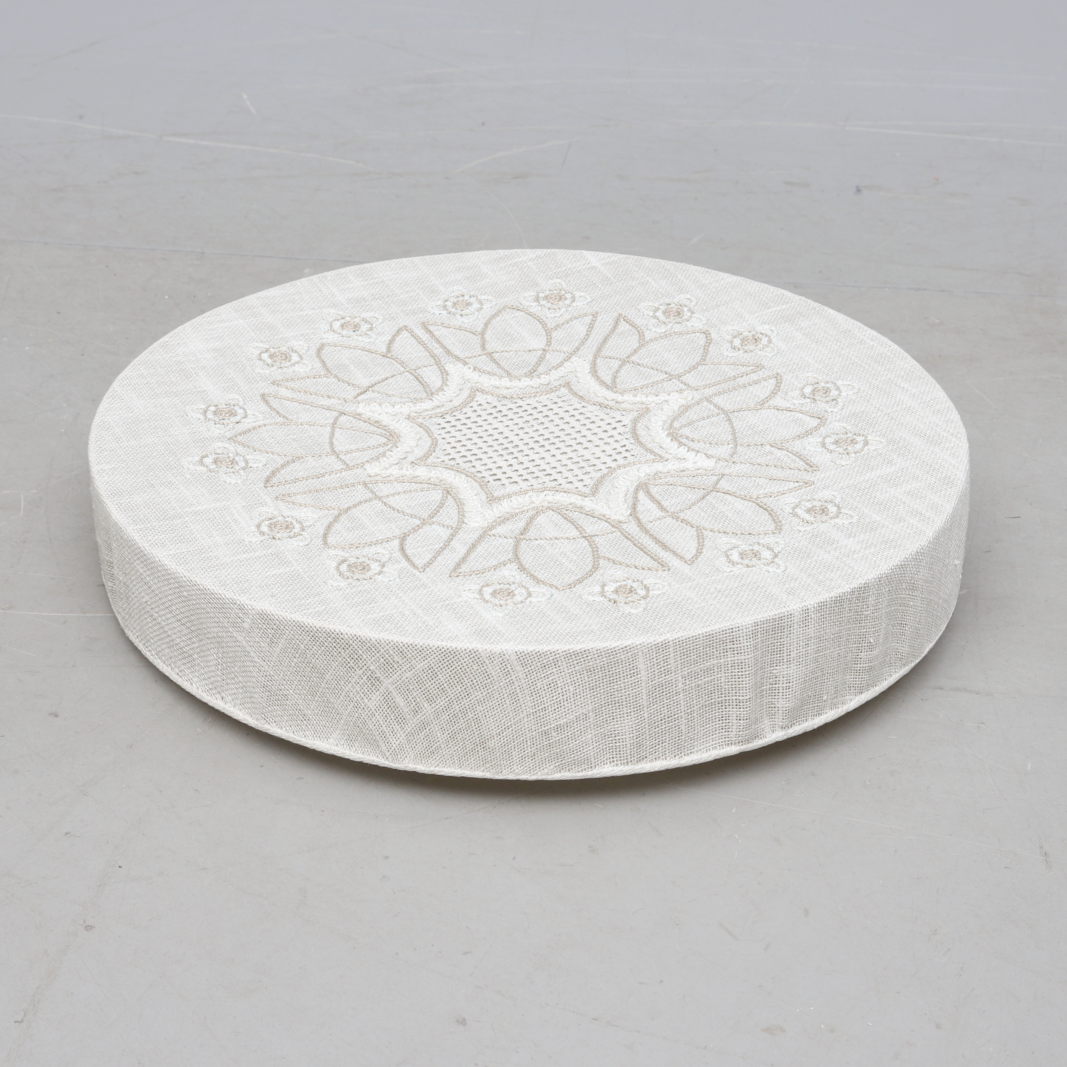 TAKPLAFOND, textil, näversöm, Sverige, 1900-talets andra hälft.