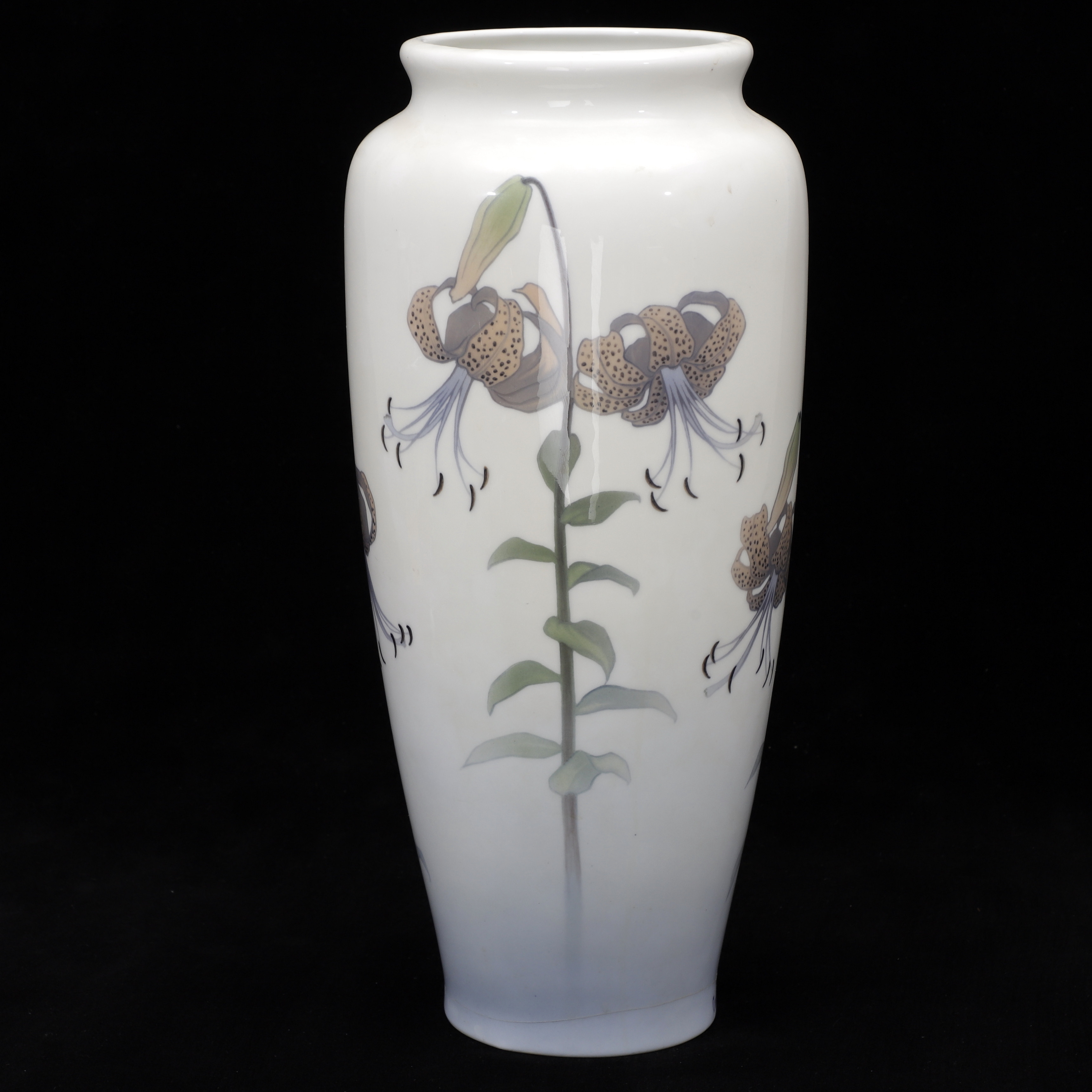 CARL MORTENSEN. Golvvas, porslin, Royal Copenhagen, 6630, Danmark.