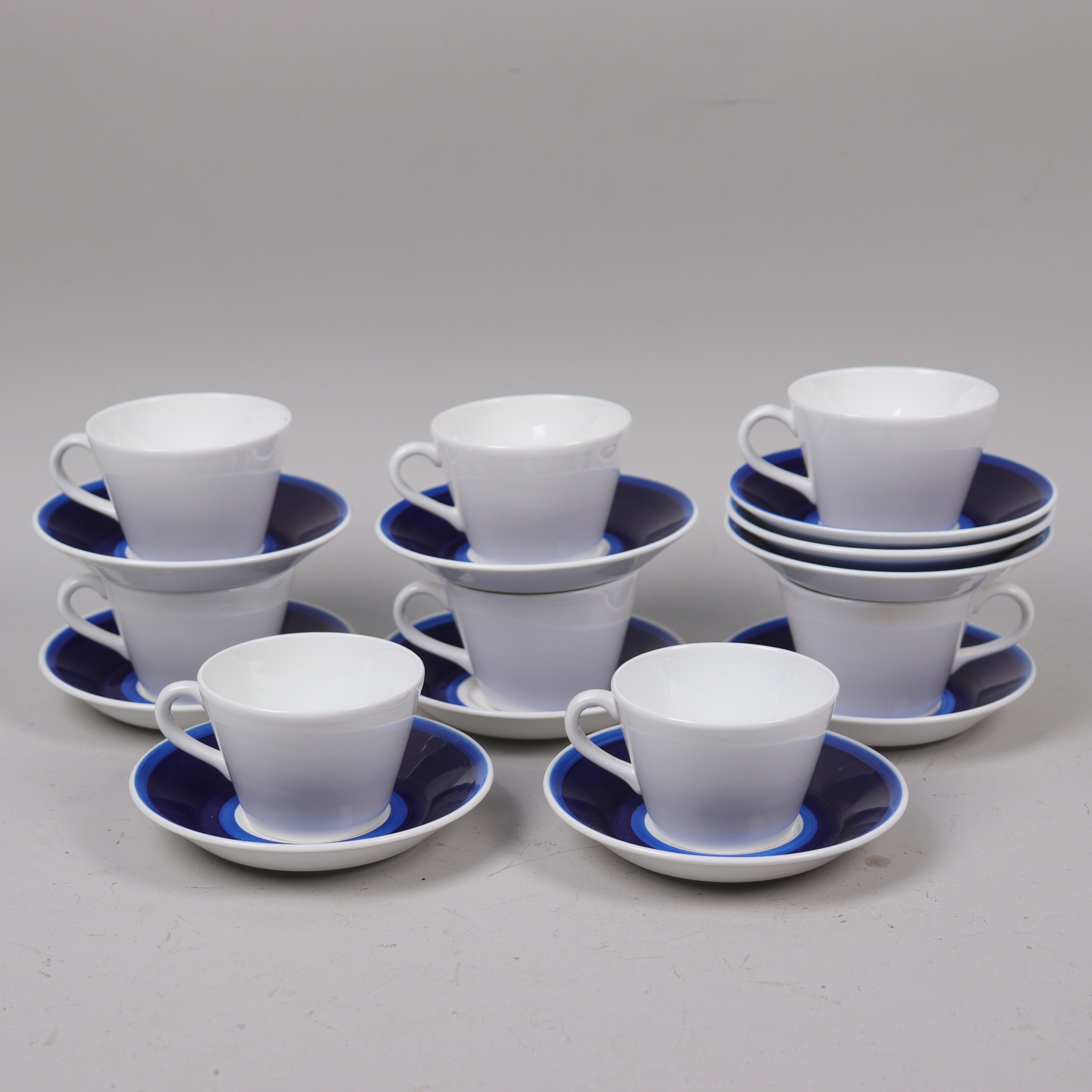 STIG LINDBERG. "Lido", Gustavsberg, kaffekoppar, 18 delar.