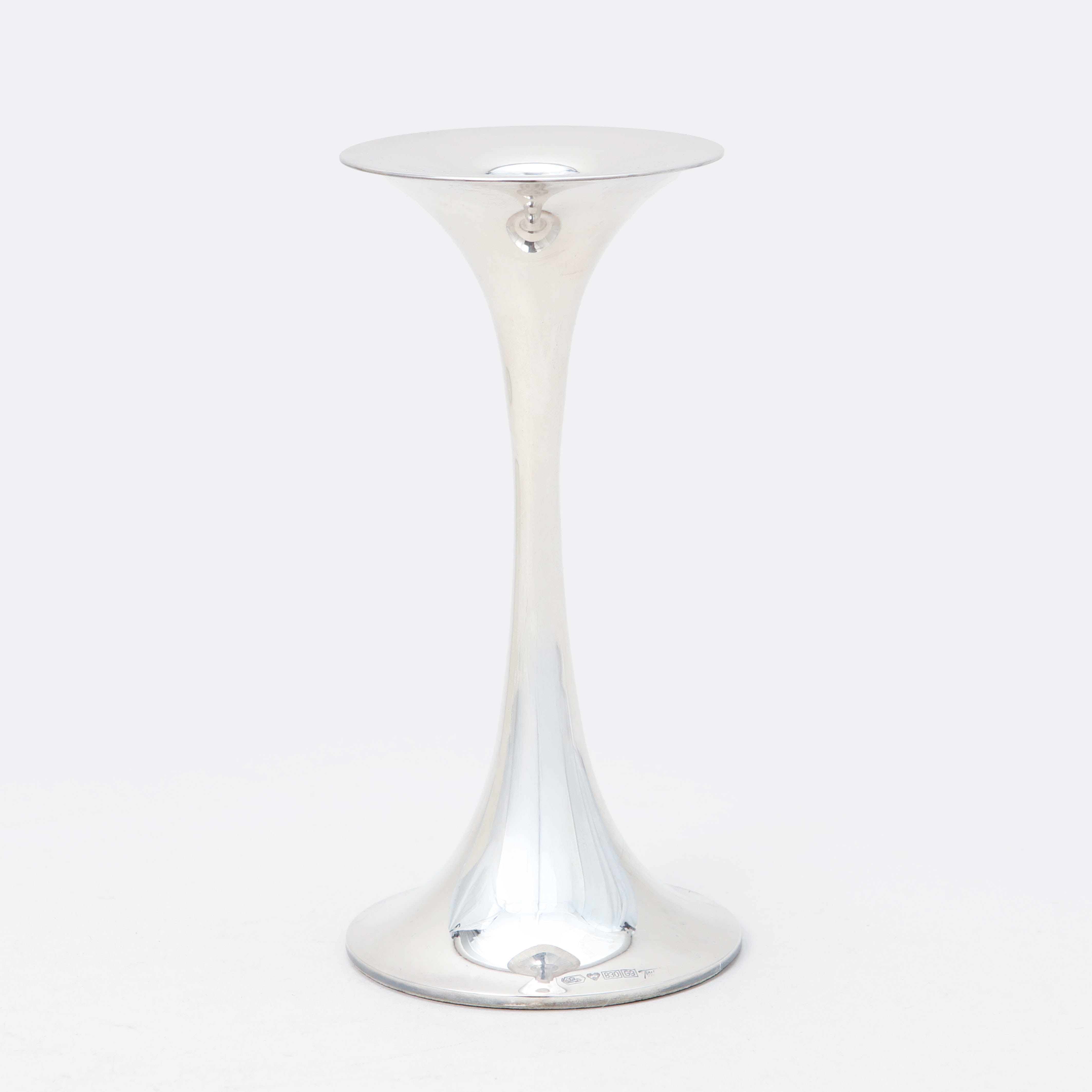 TAPIO WIRKKALA. Ljusstake, "Trumpetti", silver, Kultakeskus, Finland, 2008.